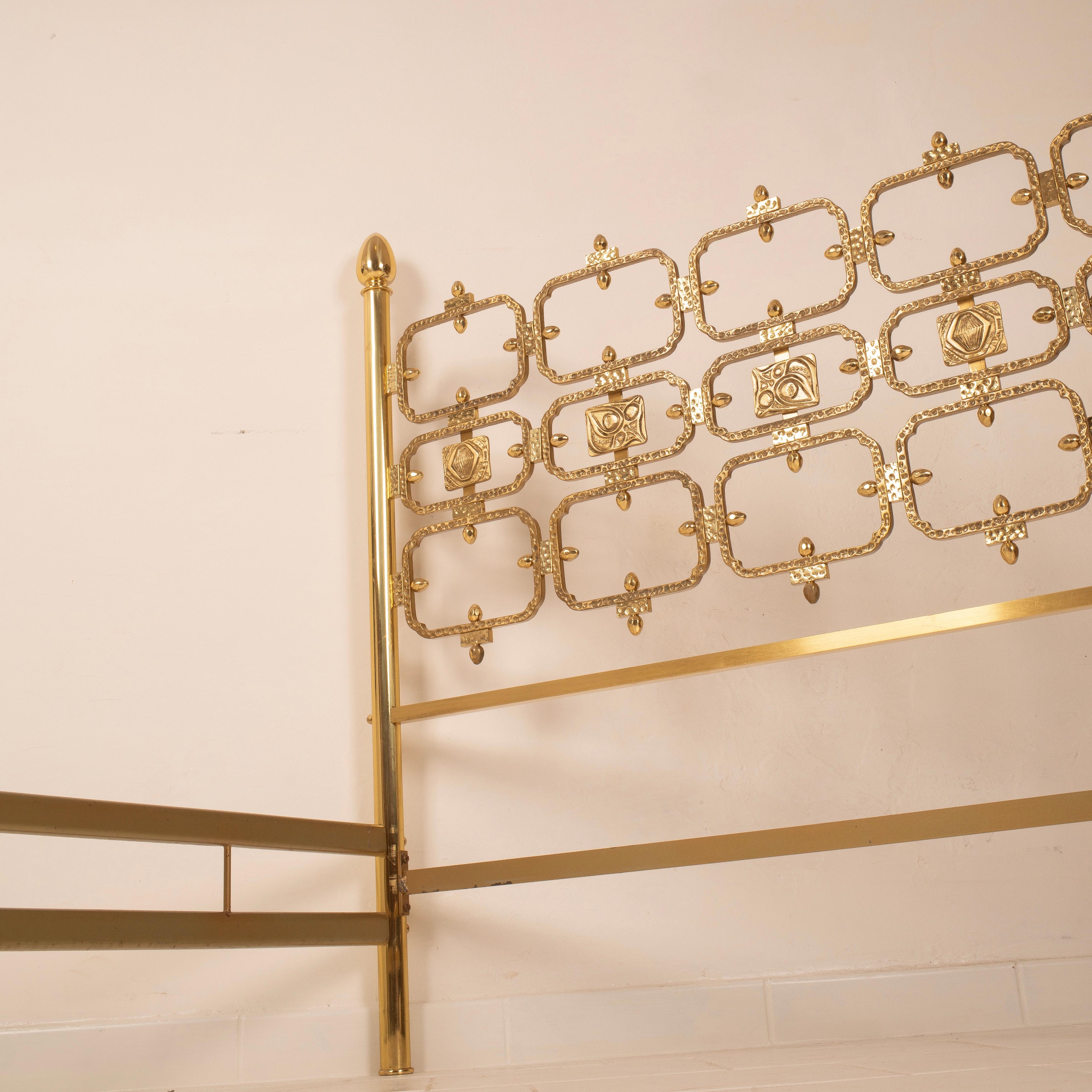 Thailandia Sculptural Brass Bed Frame by Frigerio Ciansky e Shelba Italy 1960 in vendita 6