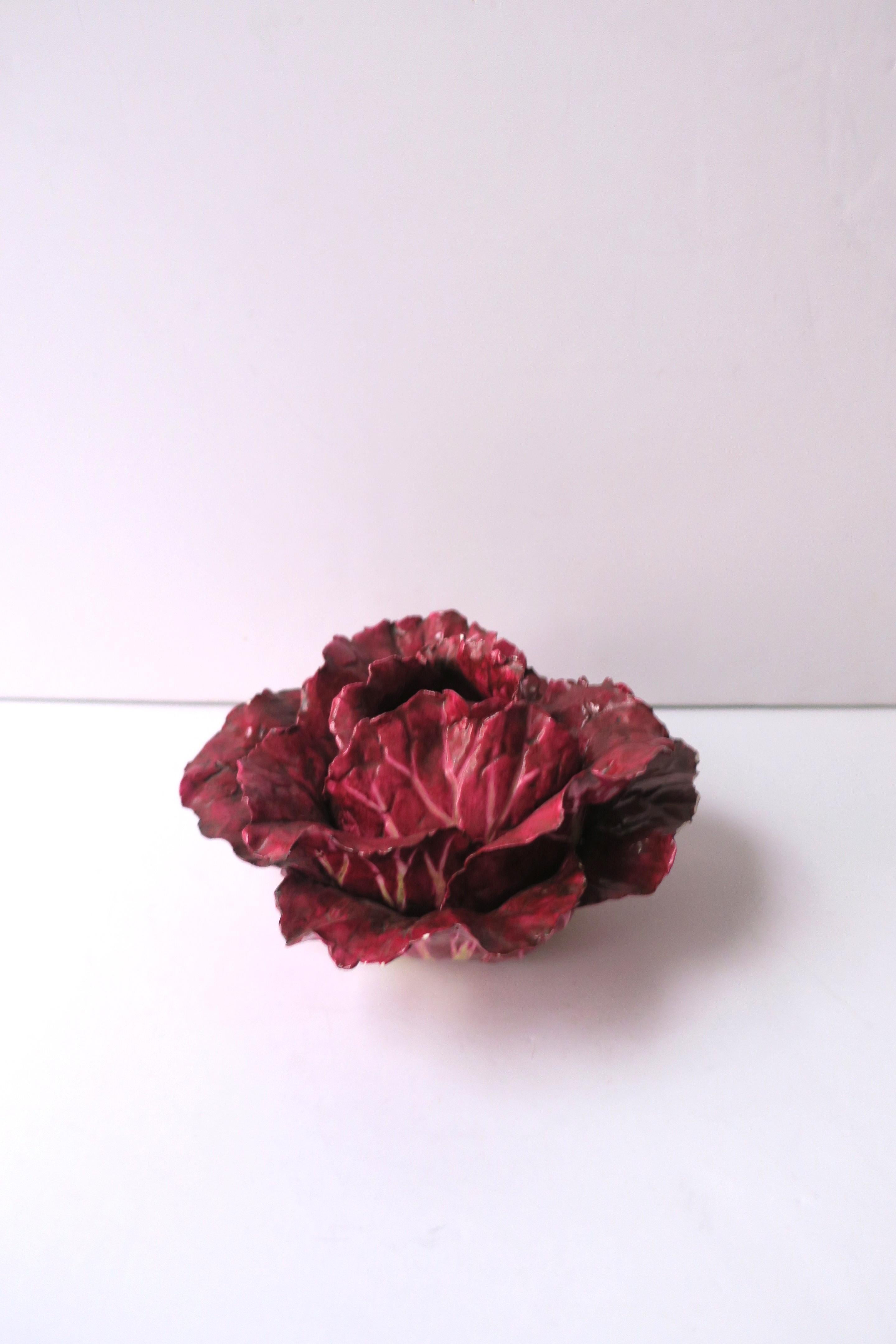 Lettuce Ware Porcelain Sculpture in the Style of Dodie Thayer  In Good Condition For Sale In New York, NY