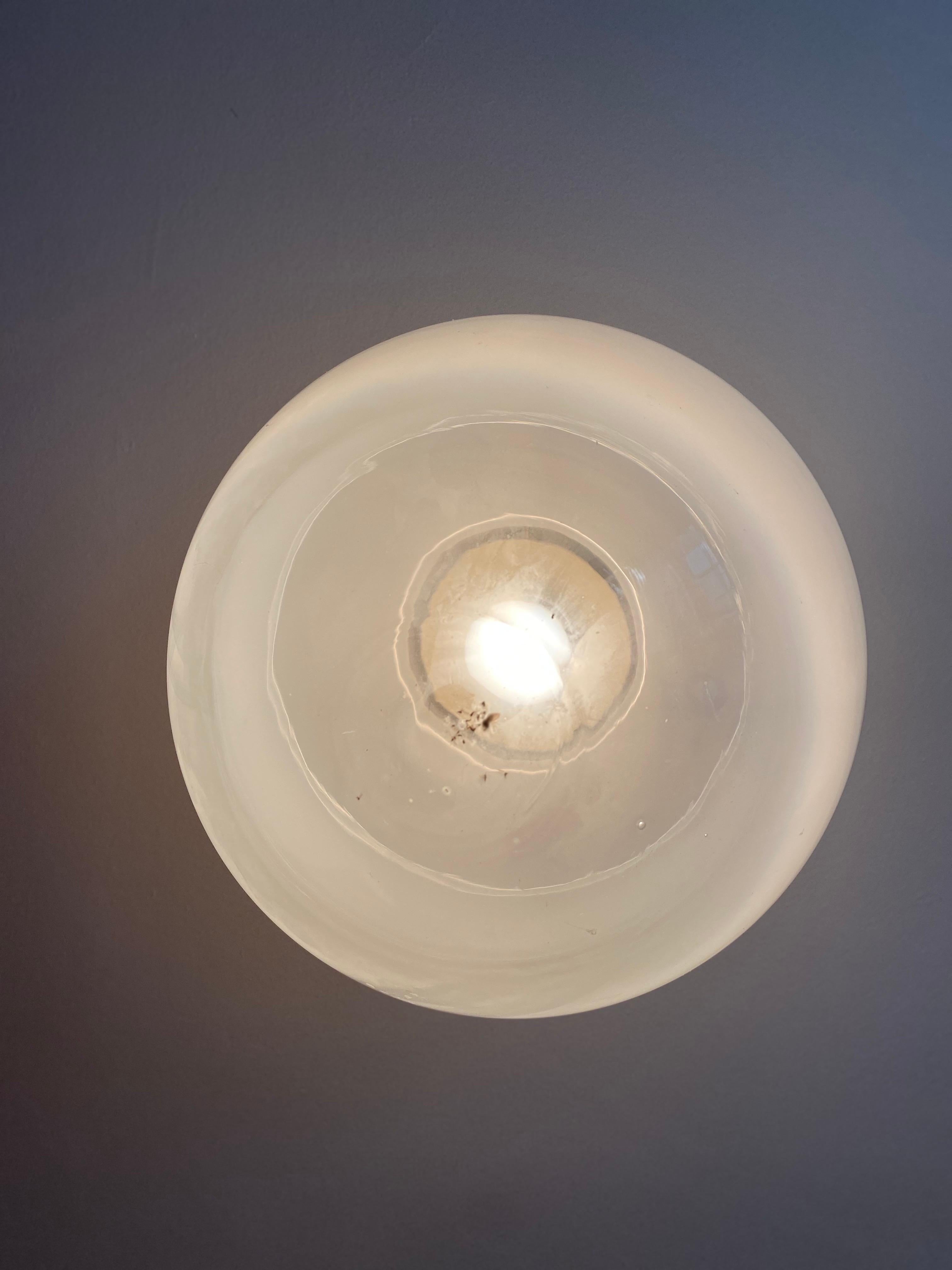 Plafonnier Leucos Vetro Doublé conçu par Roberto Pamio en 1962. en vente 5
