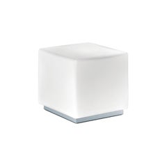 Lampe de bureau Leucos Cubi T 11 en blanc satiné et gris par Design Lab
