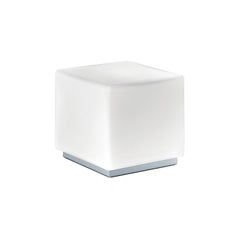 Leucos Cubi T 11 Luce da Tavolo in Bianco Satinato e Grigio di Leucos Design Lab