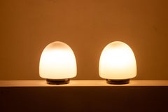 Leucos. Pair of egg-shaped glass lamps. Italy, 1960s.