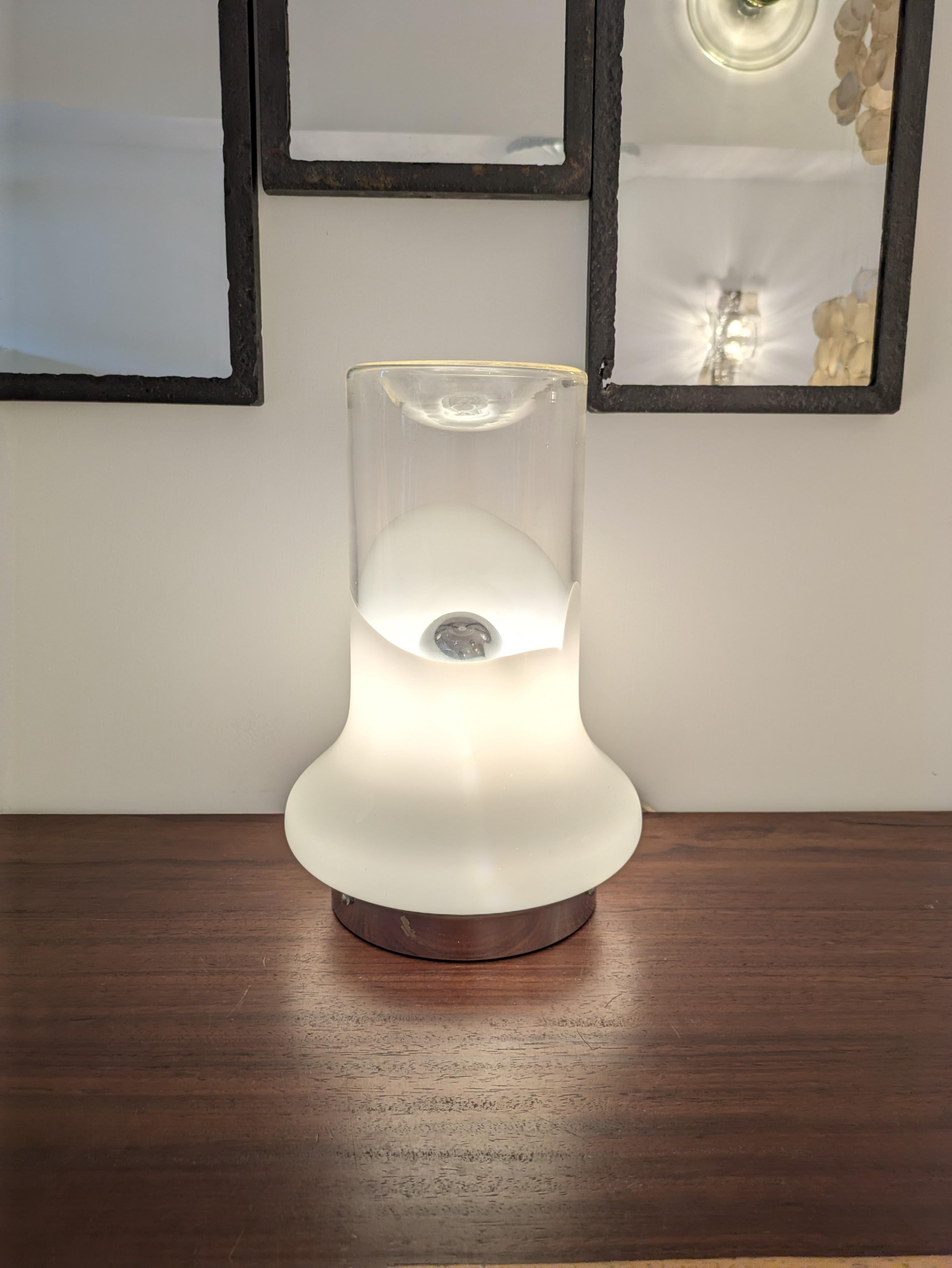 Lampe de table Leucos, verre de Murano, par Roberto Pamio, vers 1970 en vente 7