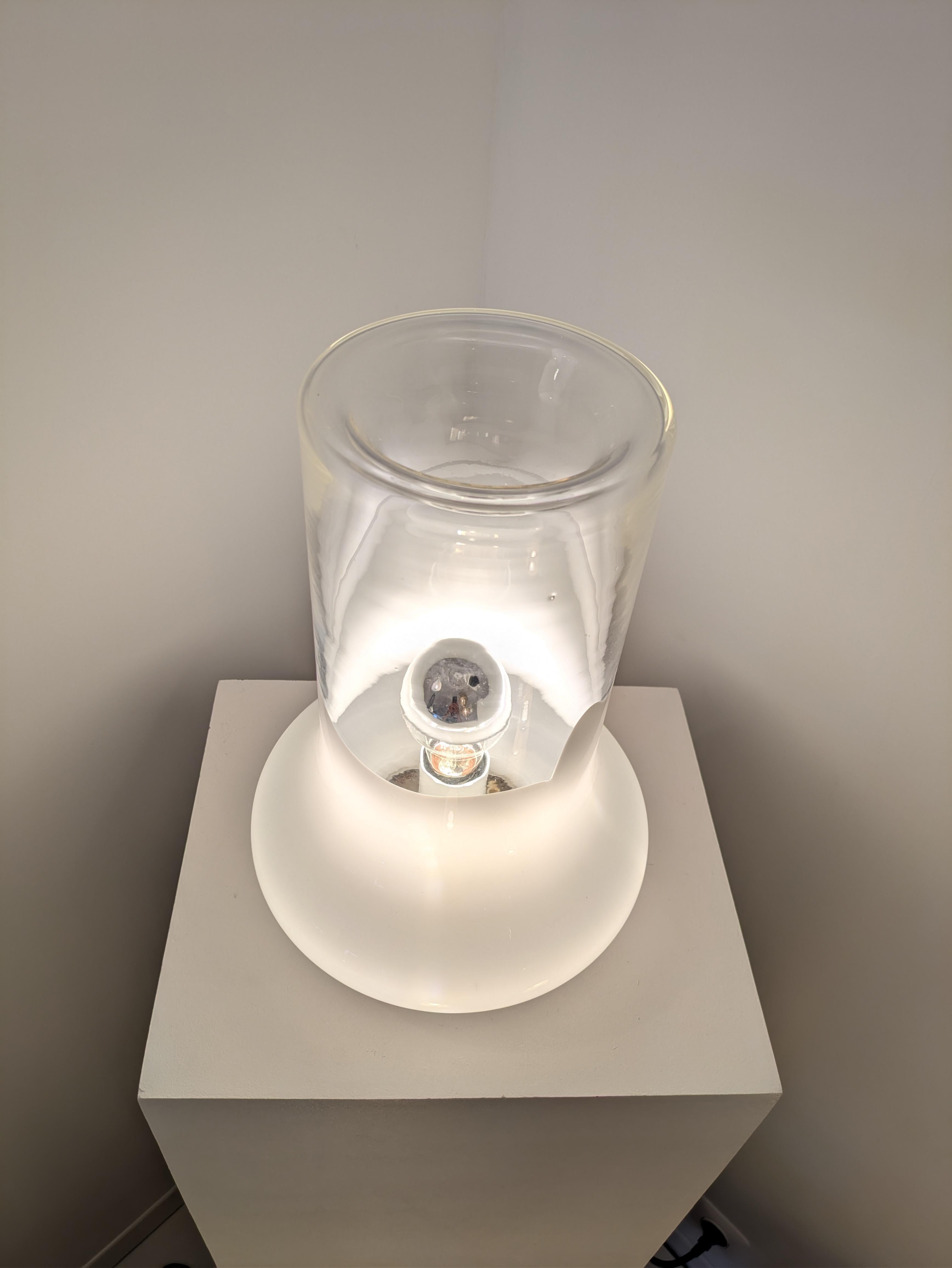 Lampe de table Leucos, verre de Murano, par Roberto Pamio, vers 1970 Bon état - En vente à Saint-Ouen-sur-Seine, FR