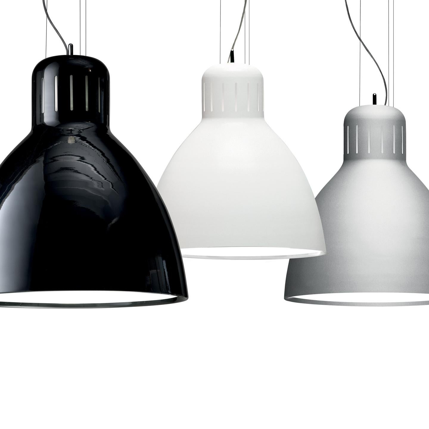 Italian Leucos The Great JJ S Pendant Light in Glossy Black by Leucos Design Lab For Sale