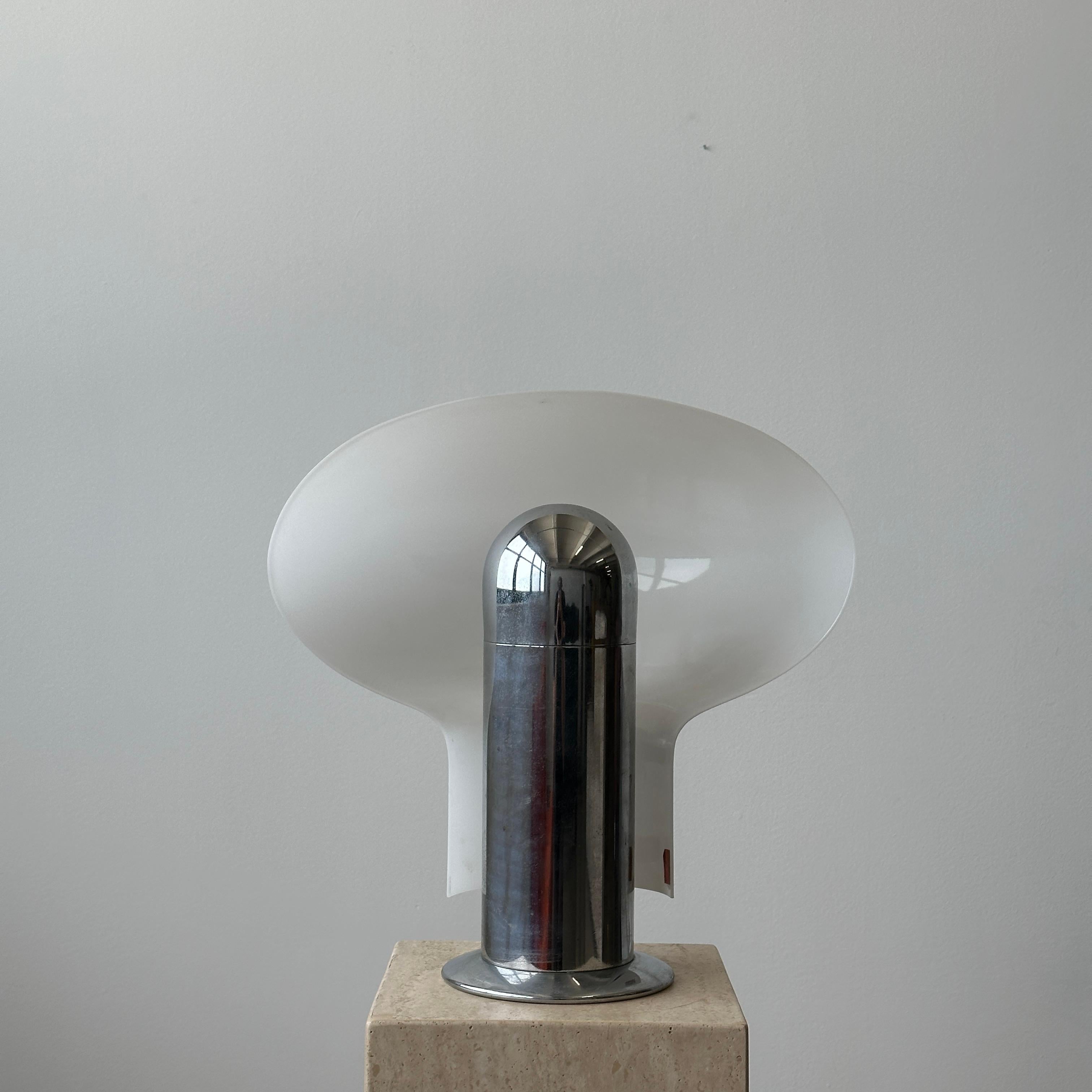 Mid-Century Modern Leuké Table Lamp by Celli Tognon For Sale