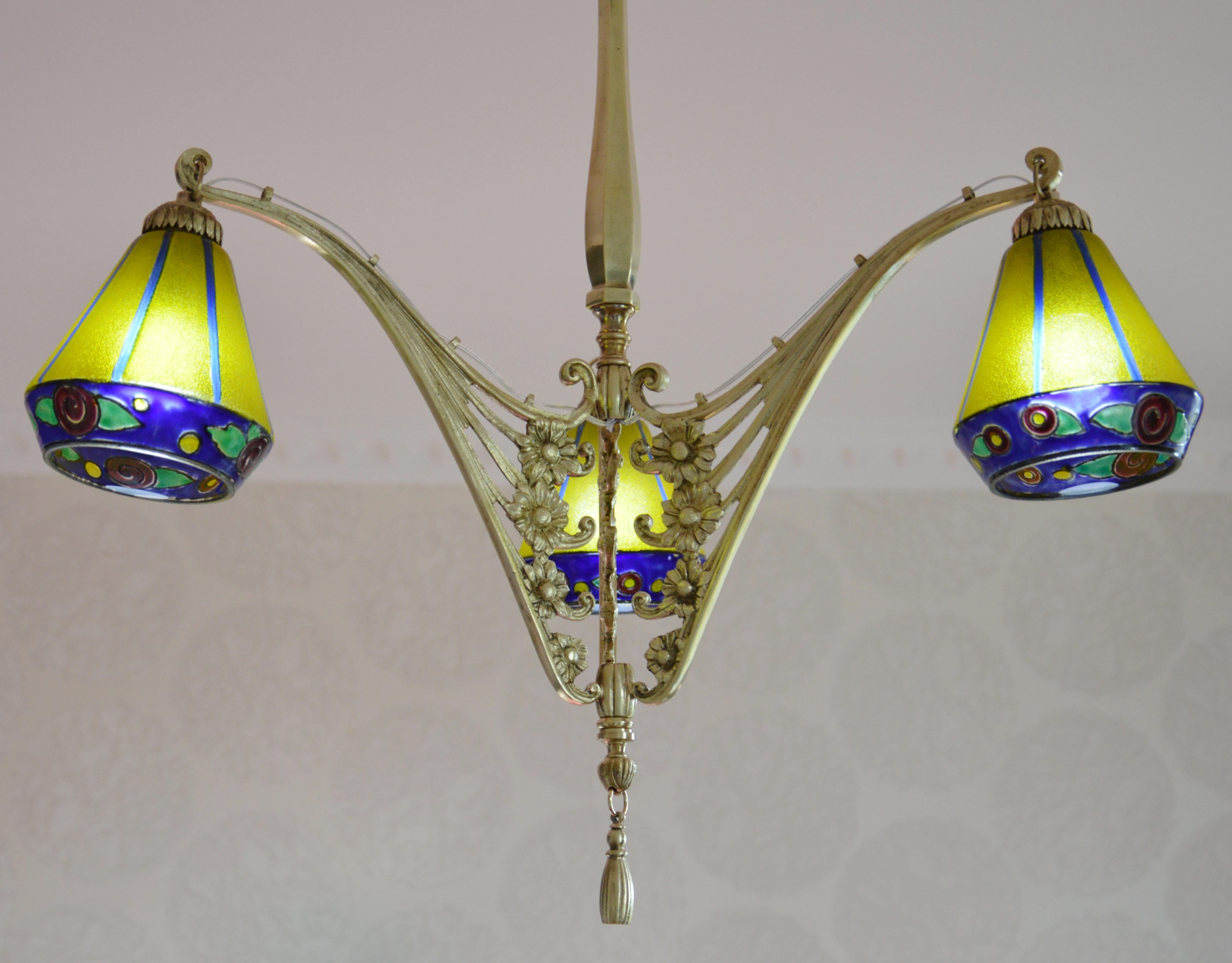 Leune French Art Deco Chandelier, 1920 For Sale 1