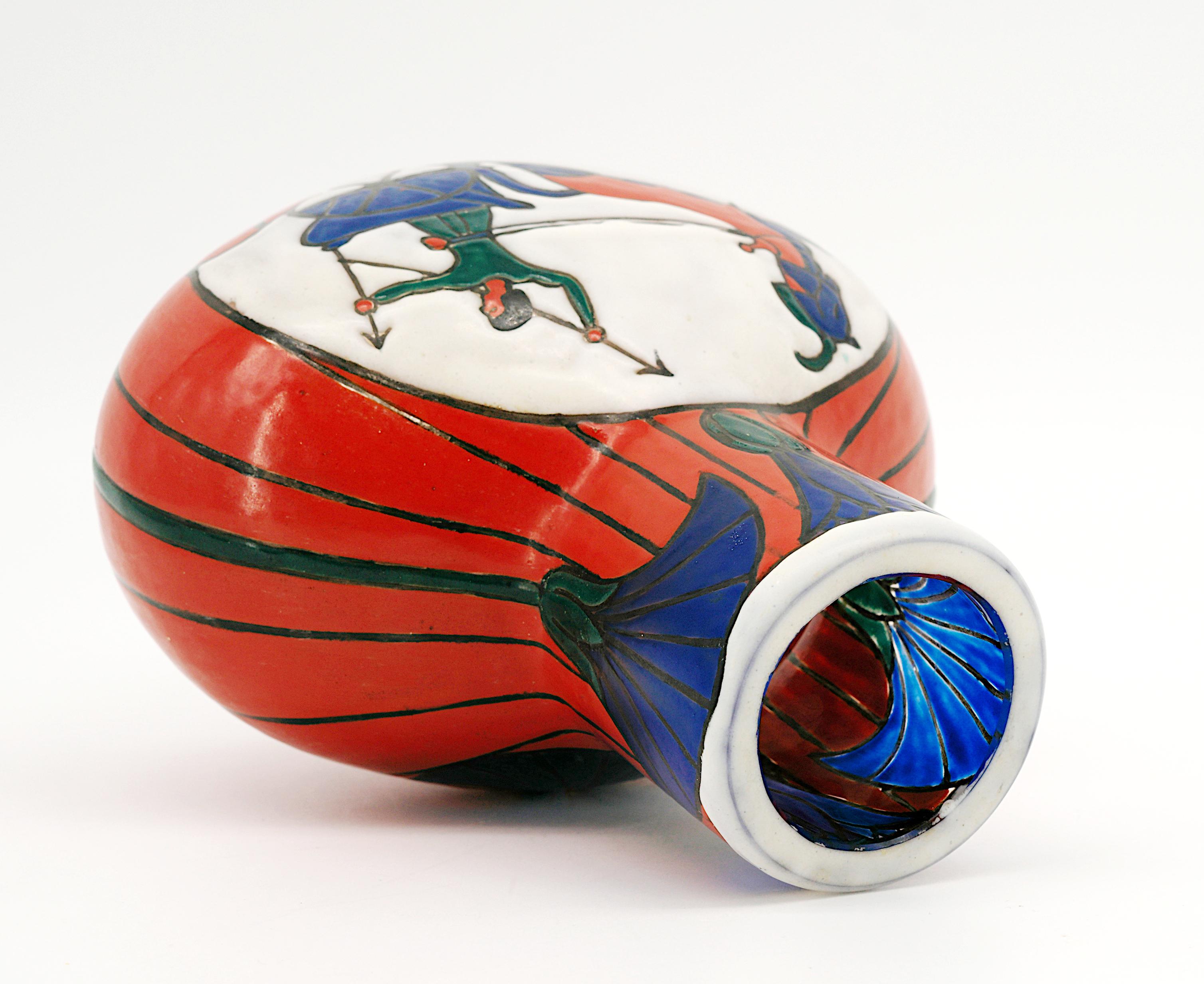 Inizio XX secolo Vaso in vetro smaltato Art Deco francese LEUNE, 1920 in vendita
