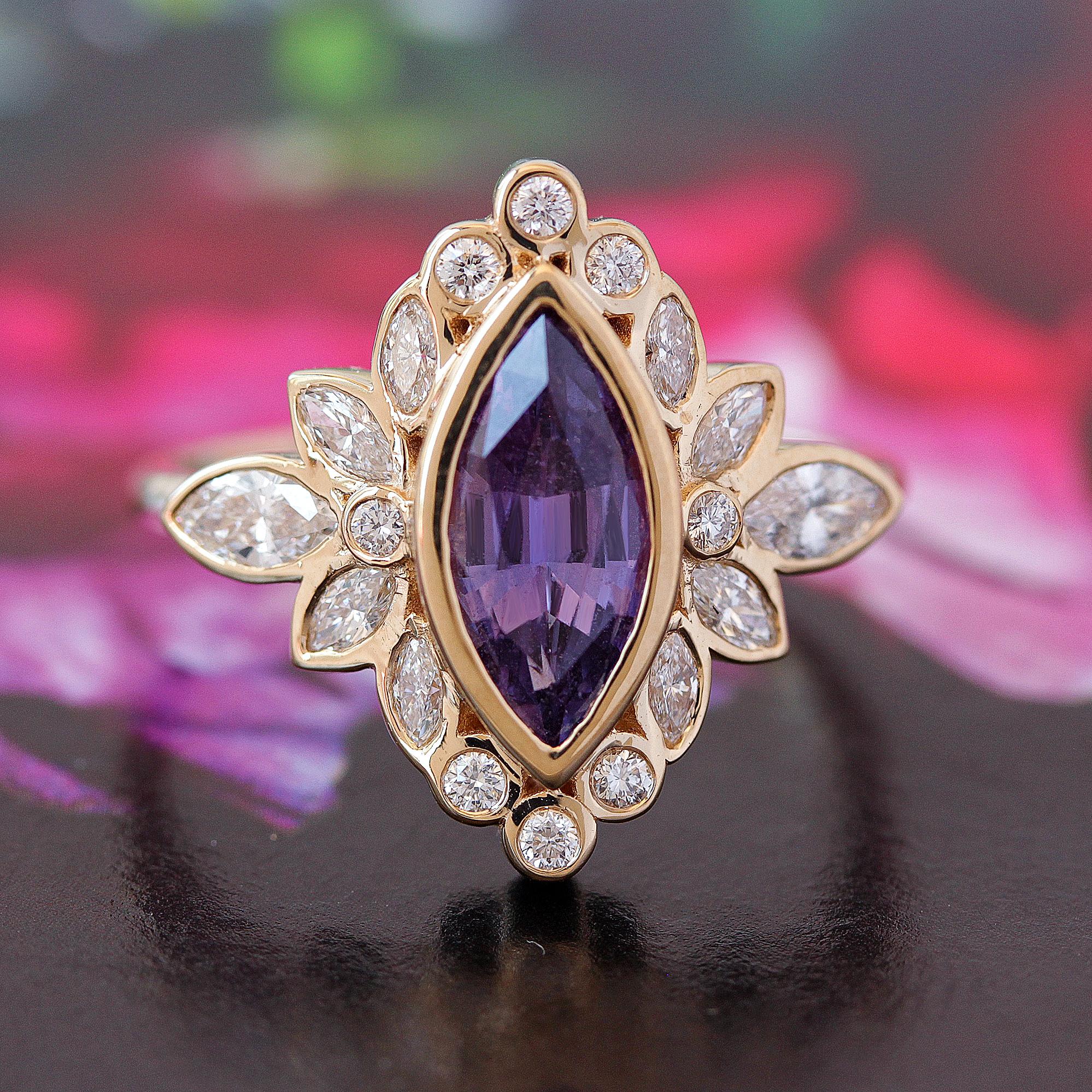 For Sale:  Levander purple Marquise Sapphire Bezel Setting Gemstone Engagement Ring Alicent 3