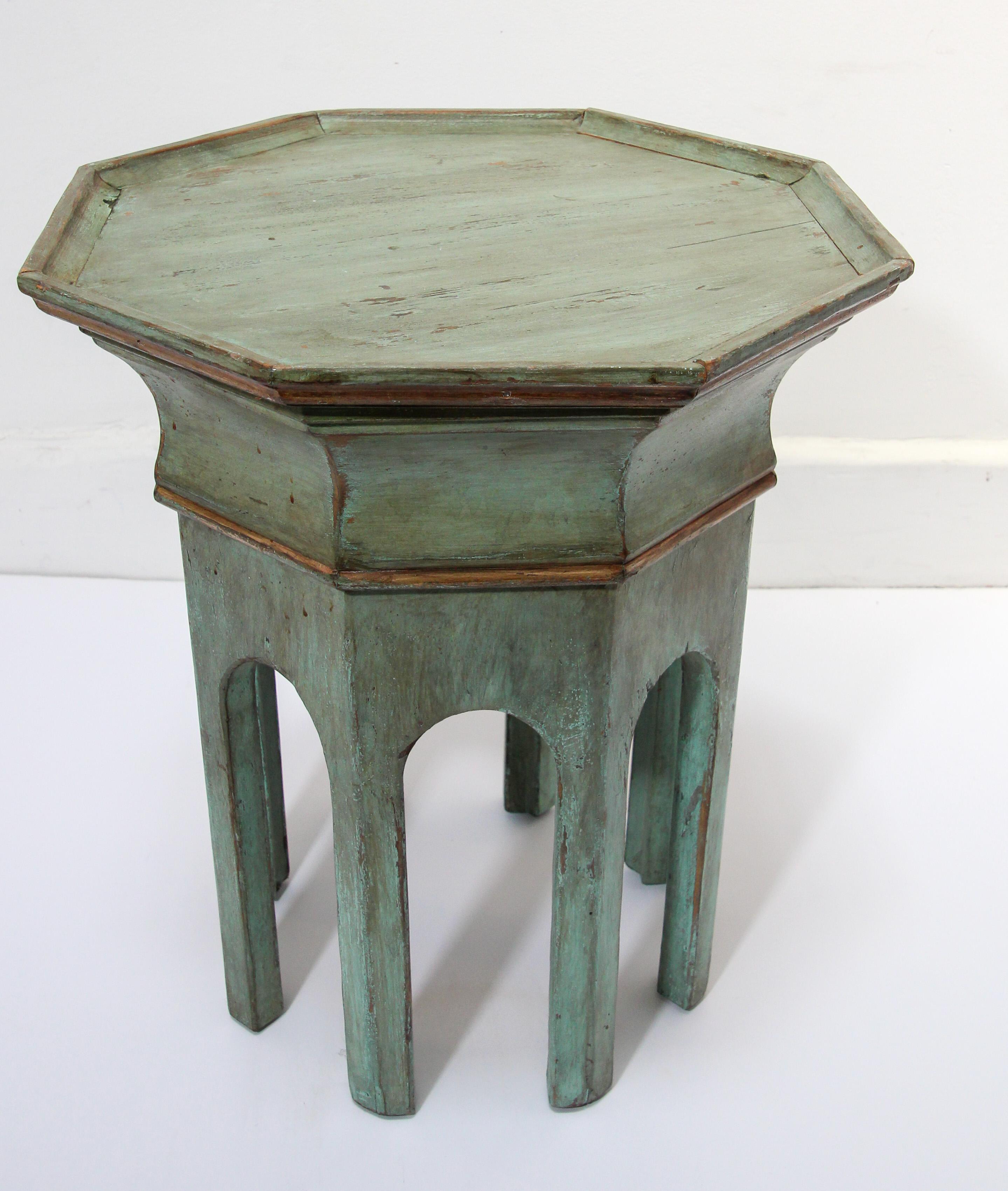 Levantine hexagonal occasional accent side table with Moorish arches.
Moroccan style wood table distressed look with aged look patina.
Very simple modern Moroccan contemporary design.
Will work with any modern or traditional decor.


  