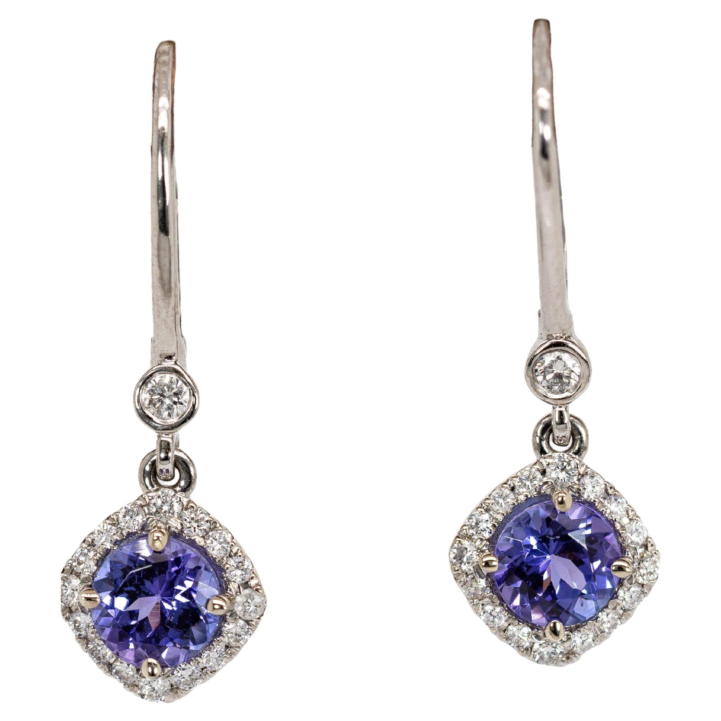 Lever Back Tanzanite Dangle Earrings w Natural Diamond Halo in 14K Gold  RD 5mm en vente