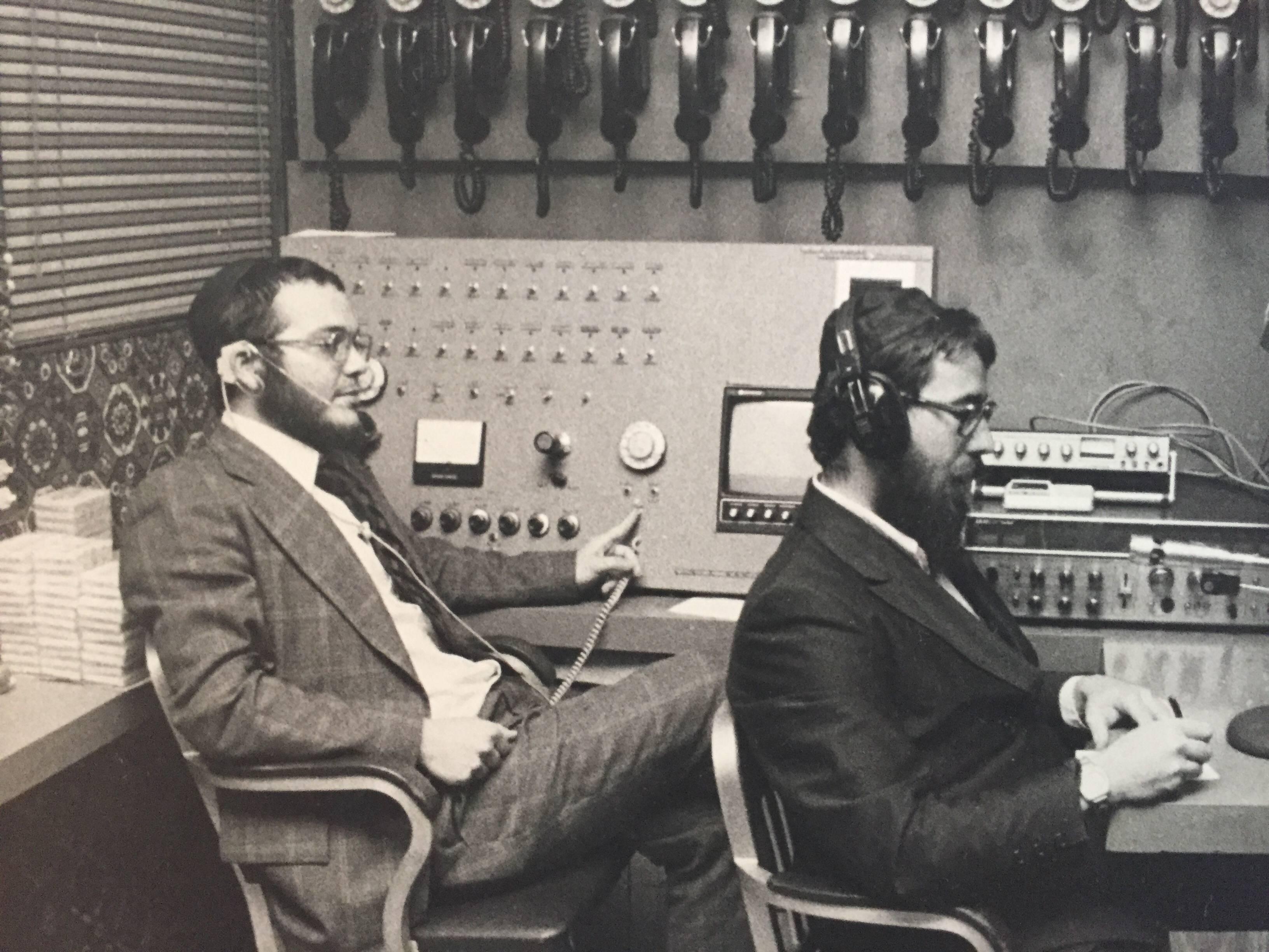 Rare Vintage Original Photo from the Court of The Lubavitcher Rebbe 770 Chabad - Photograph by Levi Yitzchak Freidin