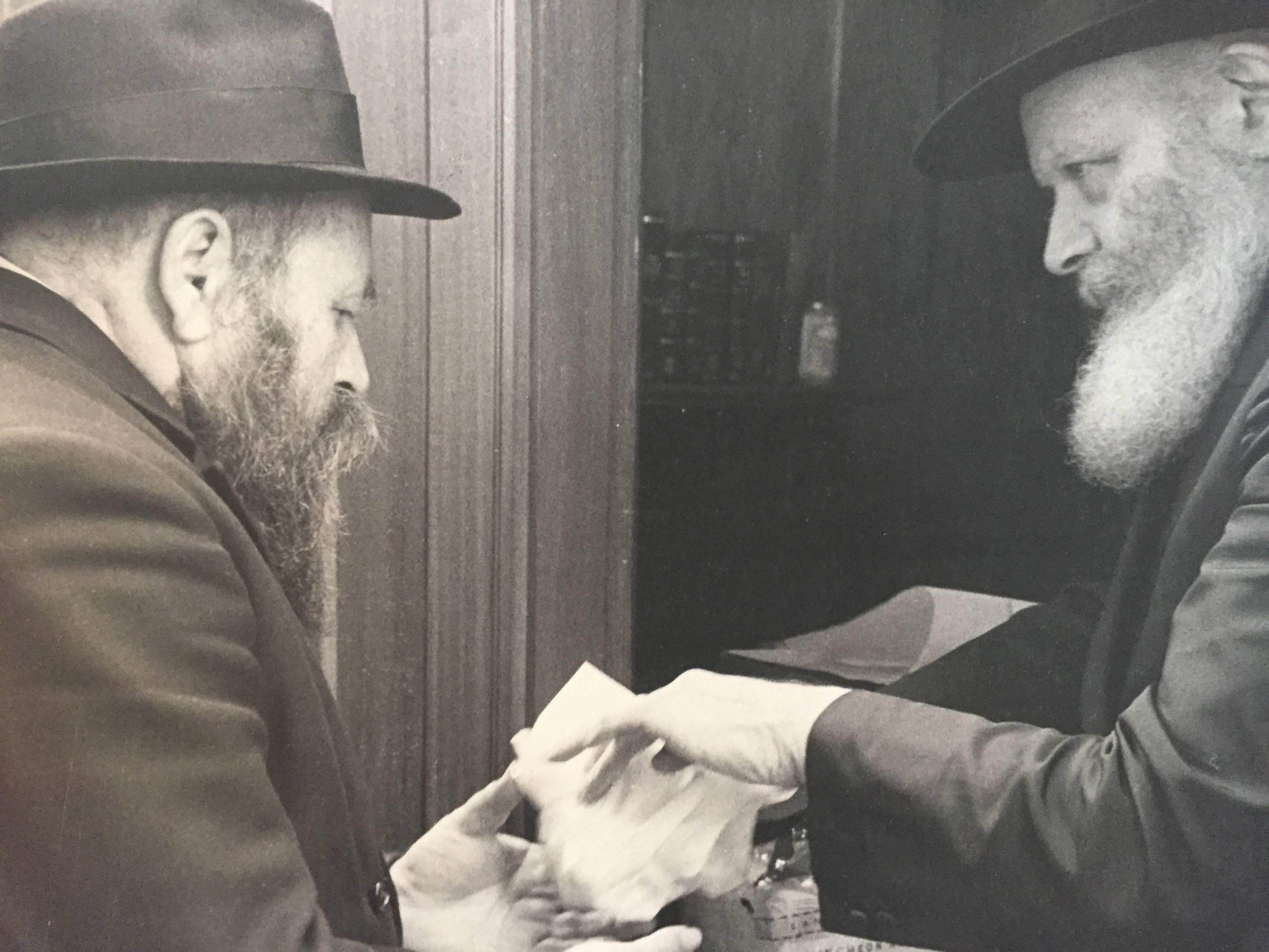 Rare Vintage Original Photo from the Court of The Lubavitcher Rebbe 770 Chabad - Photograph by Levi Yitzchak Freidin