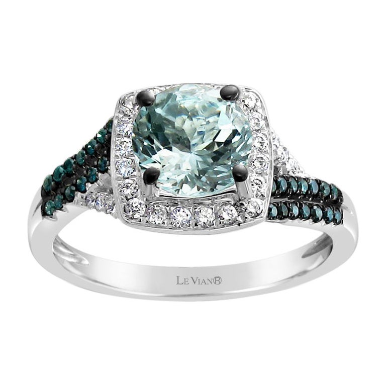 Anello da cocktail LeVian in oro bianco 14 carati con acquamarina rotonda e diamanti blu, fantasia e bellezza