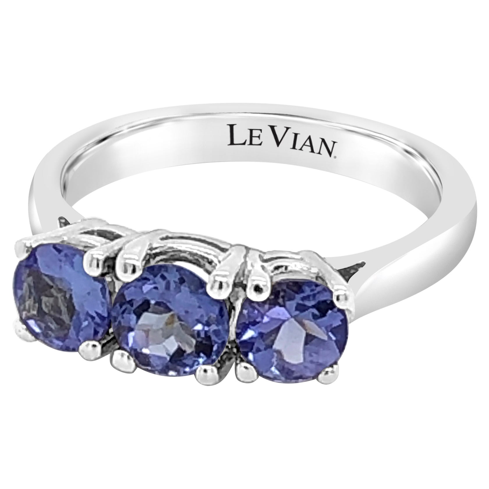 Dreistein-Cocktailring mit Tansanit, von LeVian, 14 Karat Weißgold, blau-lila