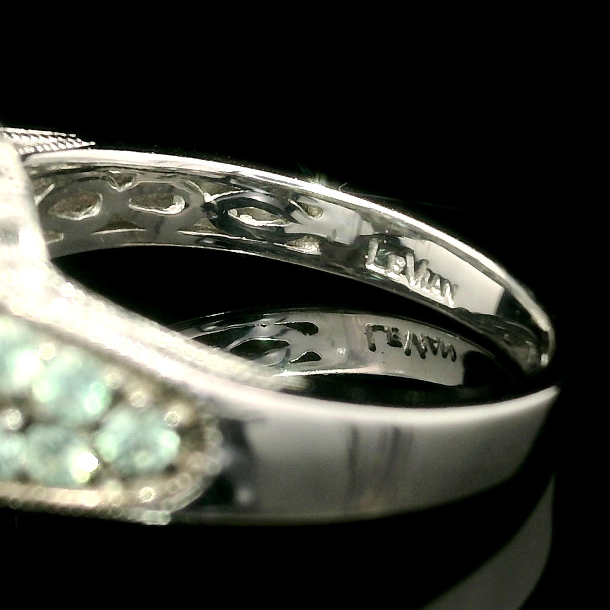 LeVian 14k White Gold Blue Zircon Diamond Halo Pave Green Alexandrite Ring im Zustand „Hervorragend“ im Angebot in Montclair, NJ