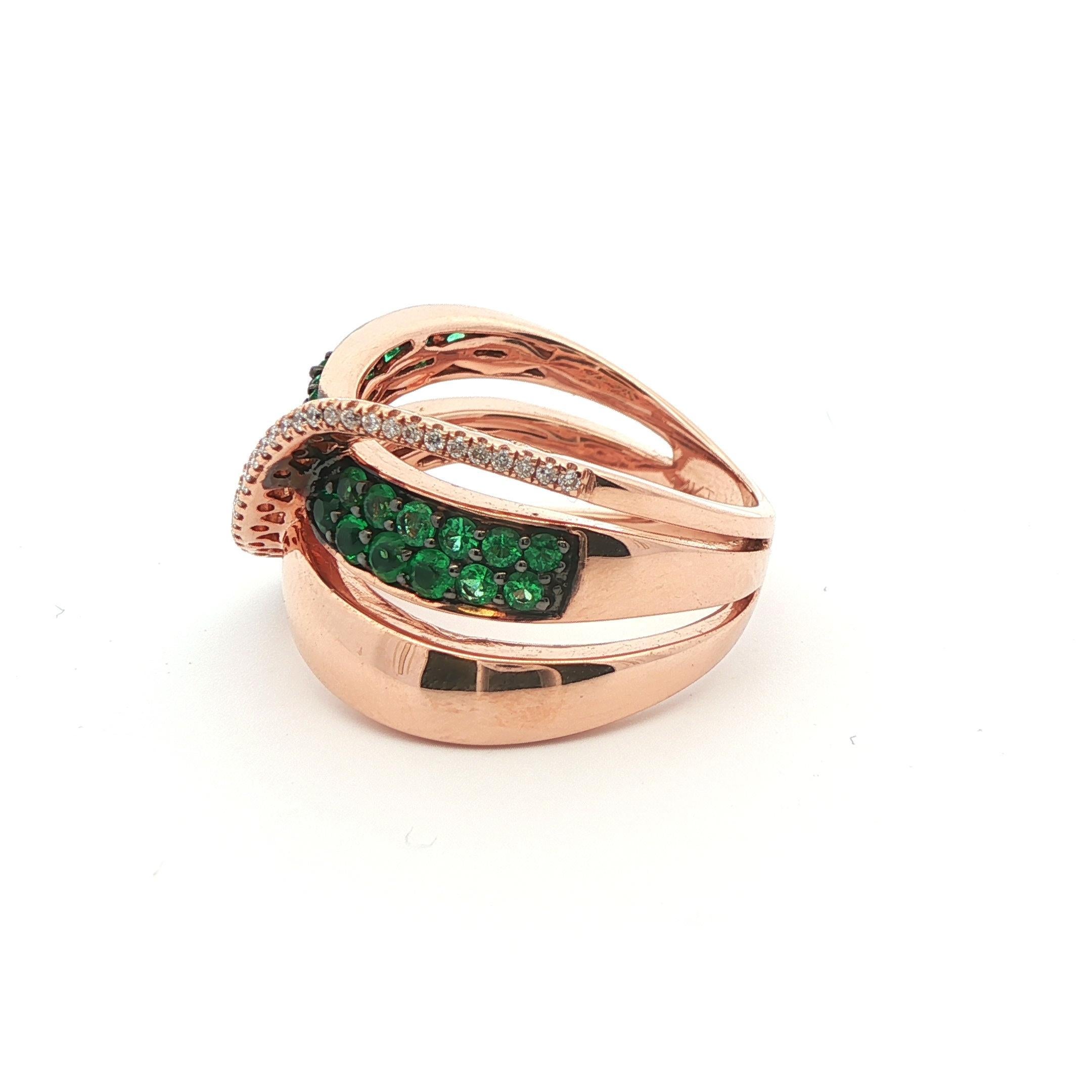 Anello a fascia con smeraldo e diamante in oro giallo LeVian 14k in vendita 3