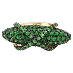LeVian 14K Yellow Gold Green Tsavorite Garnet Cocktail Cluster Authentic Ring
