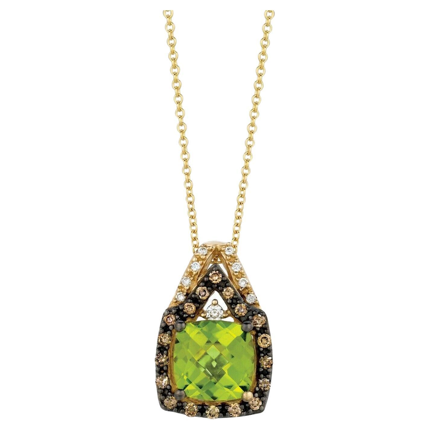 LeVian 14K Yellow Gold Peridot Round Brown Diamond Classic Halo Pendant Necklace For Sale