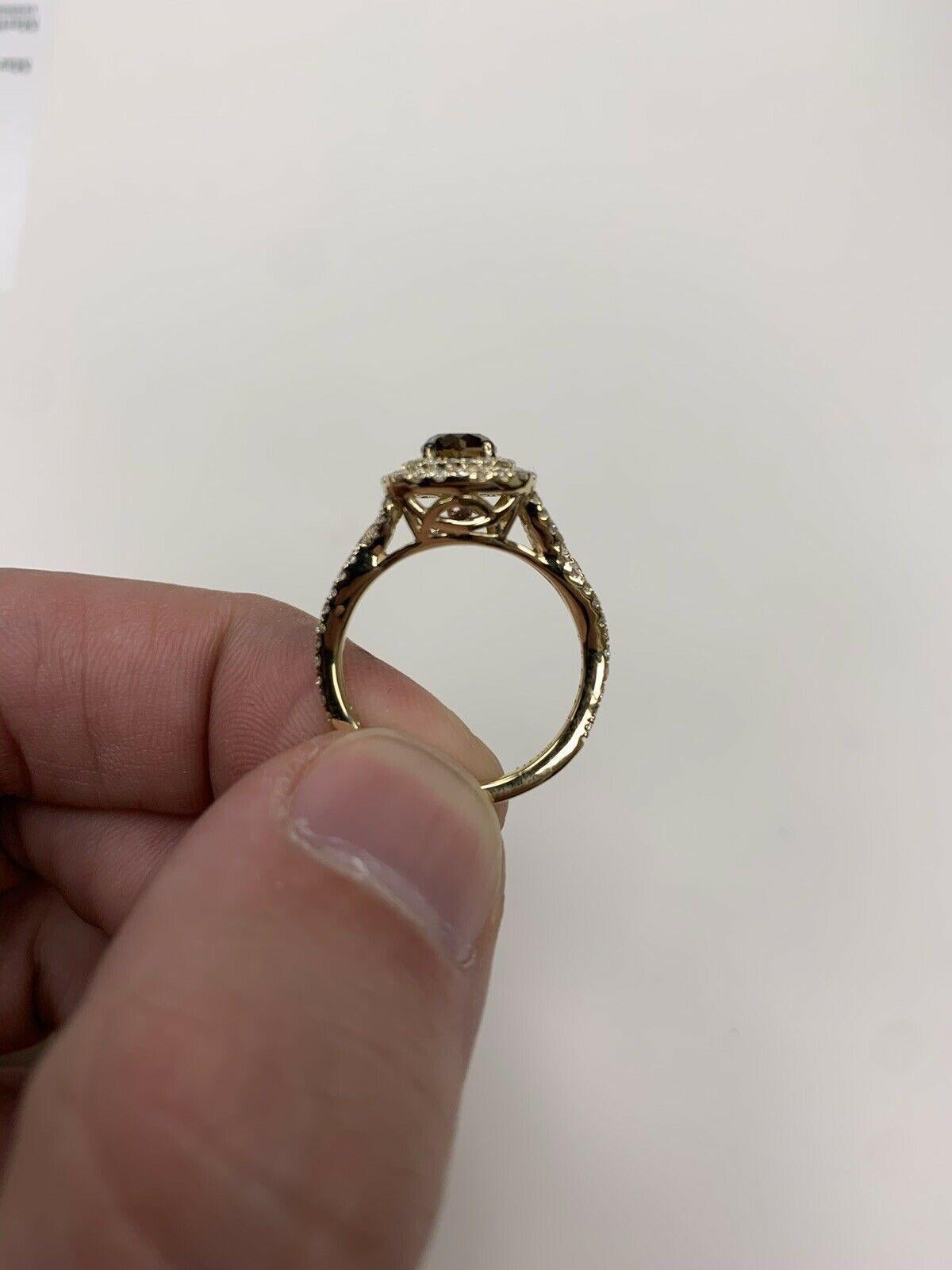 Le Vian 14K Yellow Gold Round Chocolate Brown Diamond Bridal Wedding Halo Ring In New Condition For Sale In Great Neck, NY