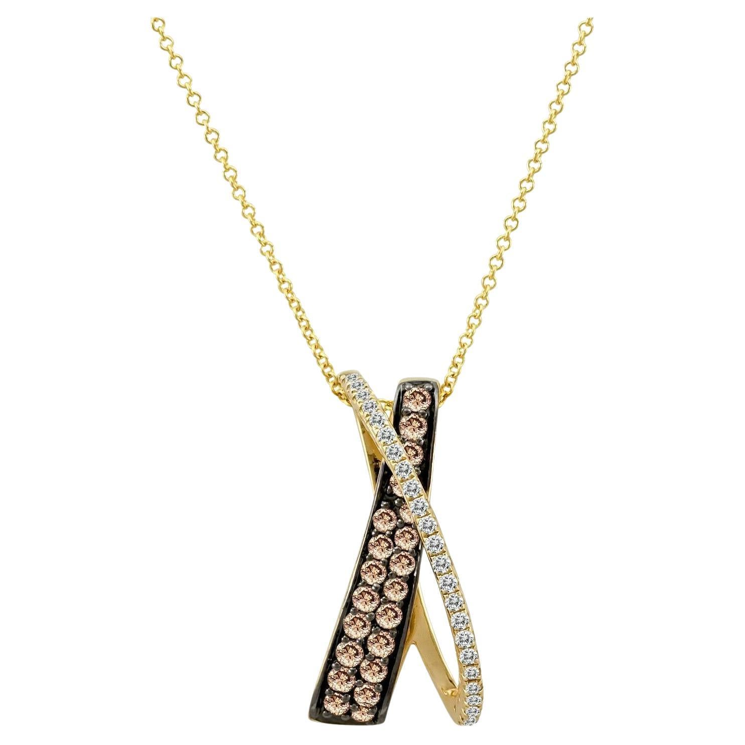 Le Vian 14K Yellow Gold Round Chocolate Brown Diamonds Pretty Pendant Necklace For Sale