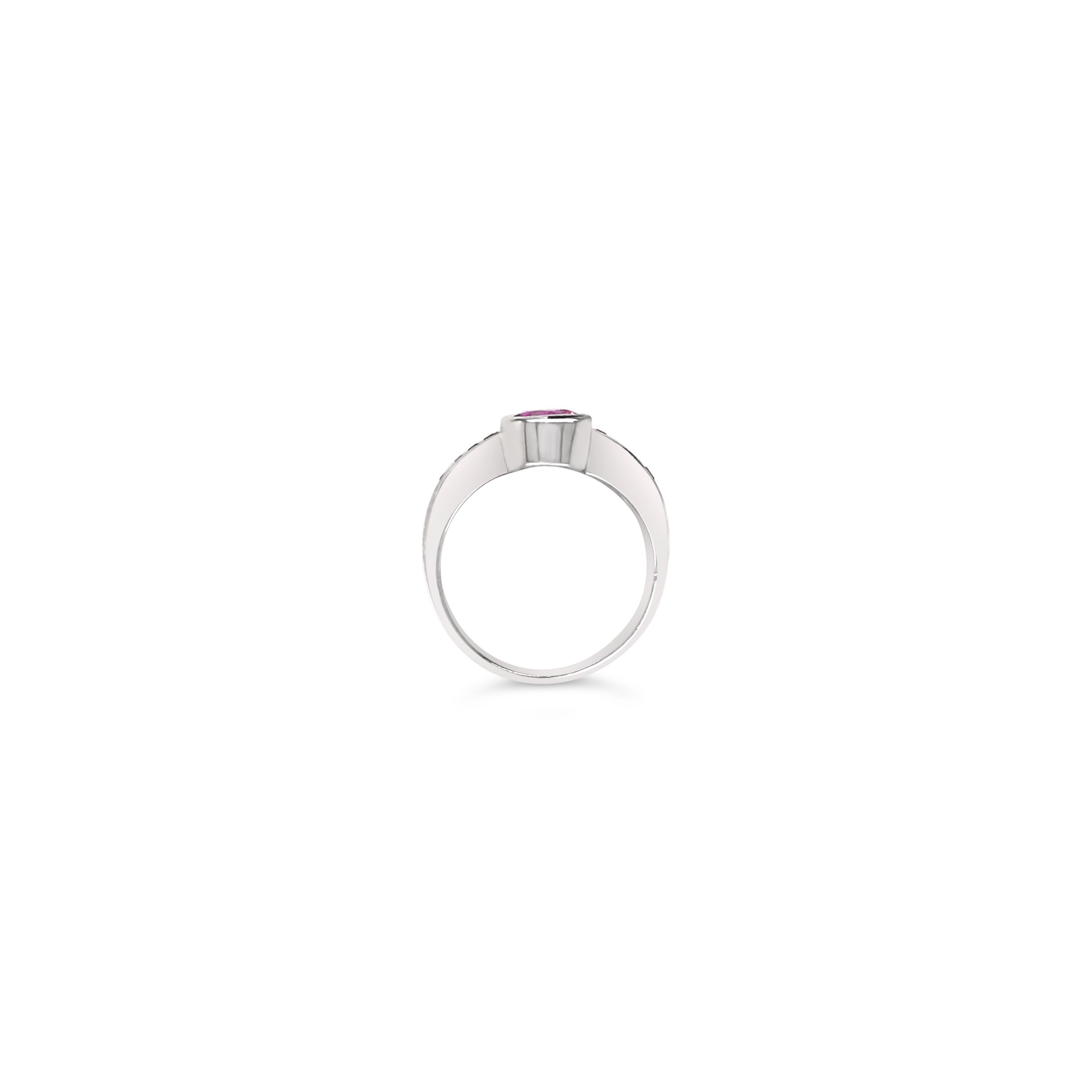 le vian pink sapphire ring
