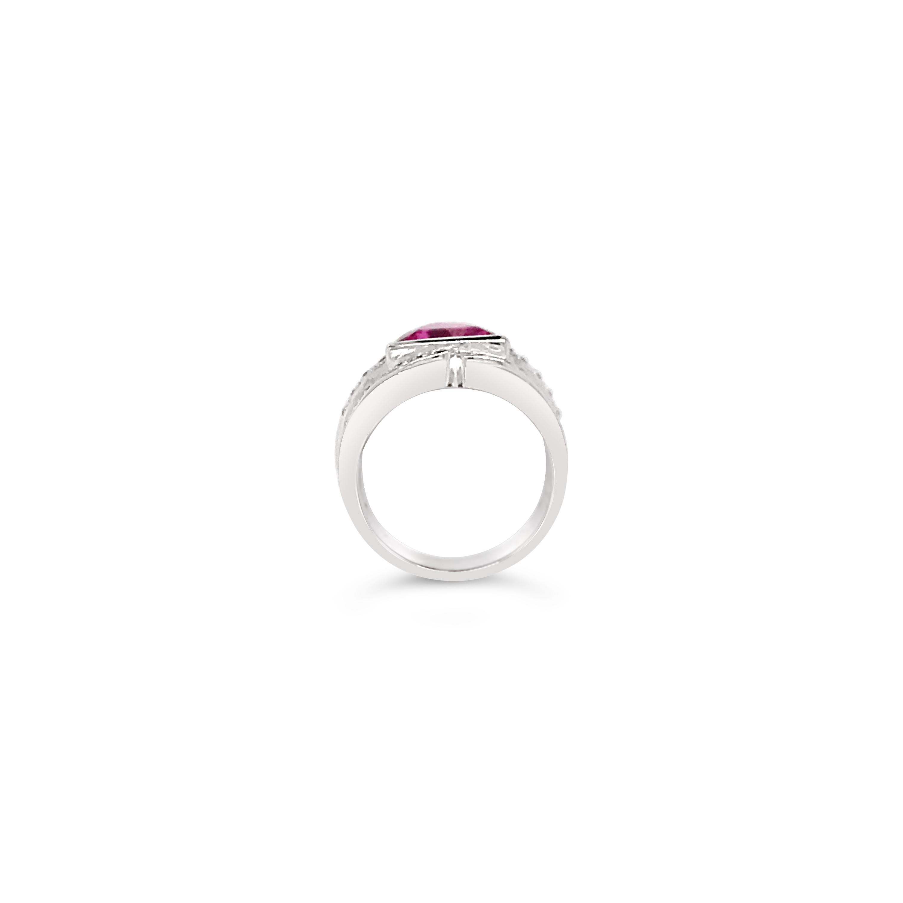 LeVian 18K White Gold Pink Yellow Sapphire Round Diamond Bezel Cocktail Ring In New Condition For Sale In Great Neck, NY