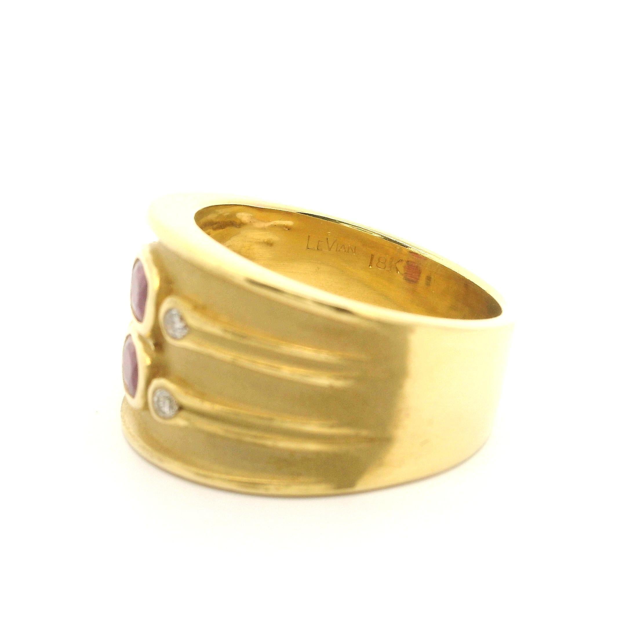 LeVian 18k Yellow Gold Bezel Ruby Diamond Dual Finish Wide Cigar Band Ring In Excellent Condition In Montclair, NJ