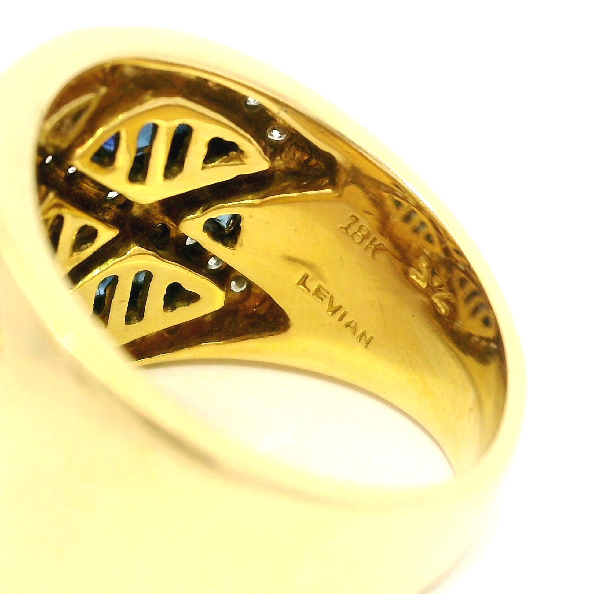 Anello Levian in oro giallo 18 carati con zaffiro e diamanti a reticolo e fascia larga a sigaro in vendita 3