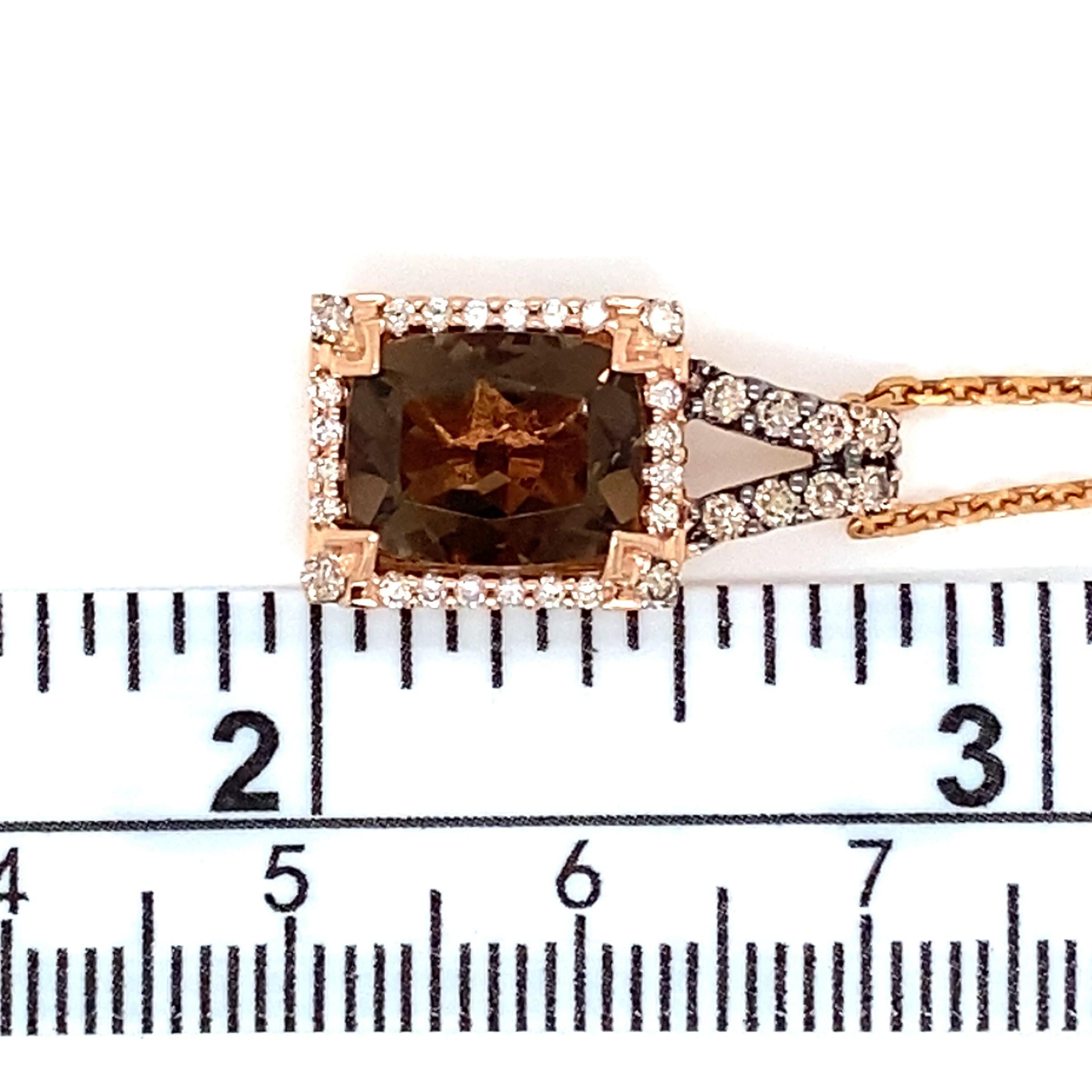 Ciondolo e catena in oro rosa 14 carati con quarzo cioccolato e diamanti Levian in vendita 1
