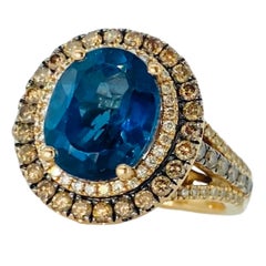 LeVian Ring aus 14 Karat Gold mit 4,87 Karat tiefseeblauem Topas und Diamanten