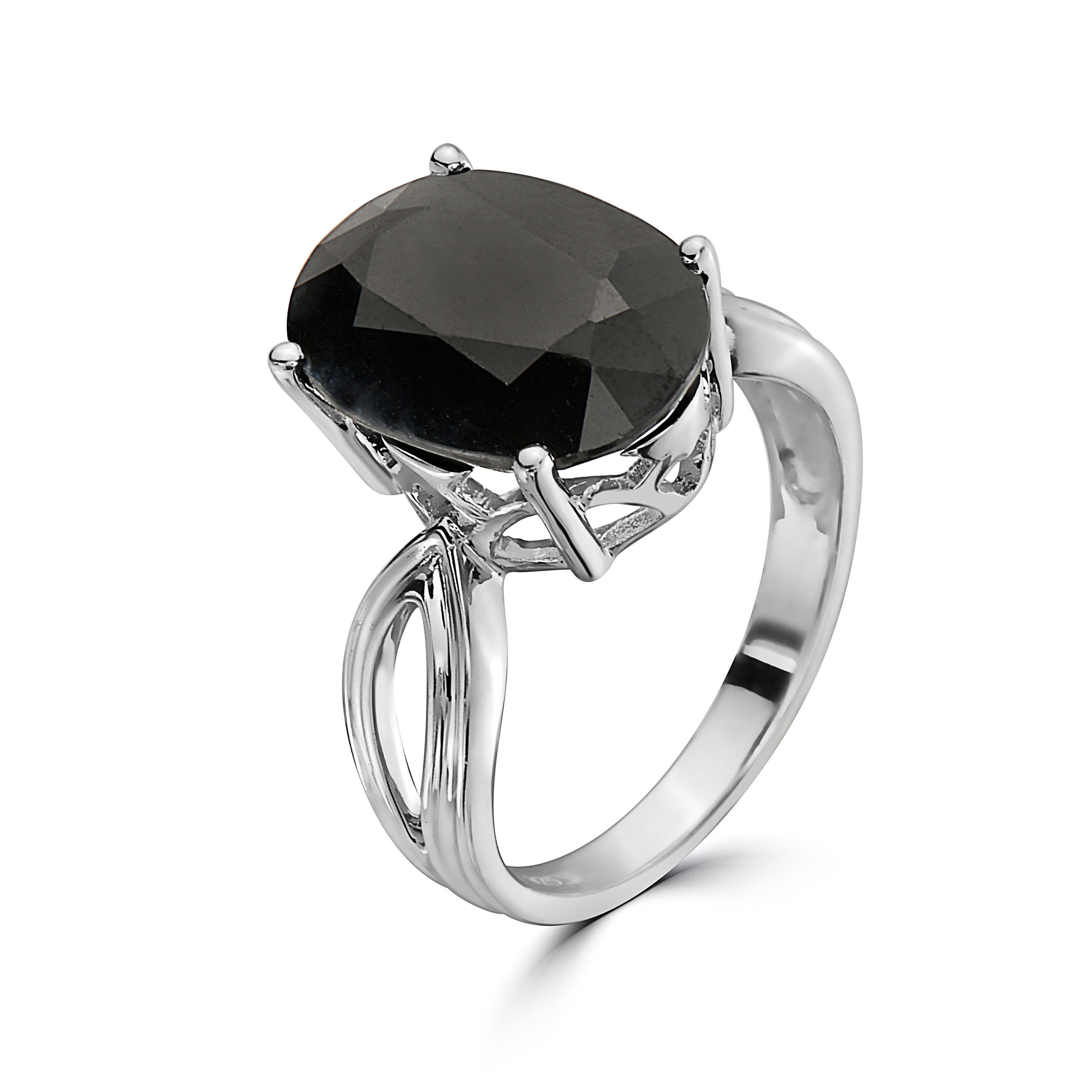 LeVian 925 Sterling Silver Black Sapphire Gemstone Cocktail Solitaire Ring In New Condition For Sale In Great Neck, NY