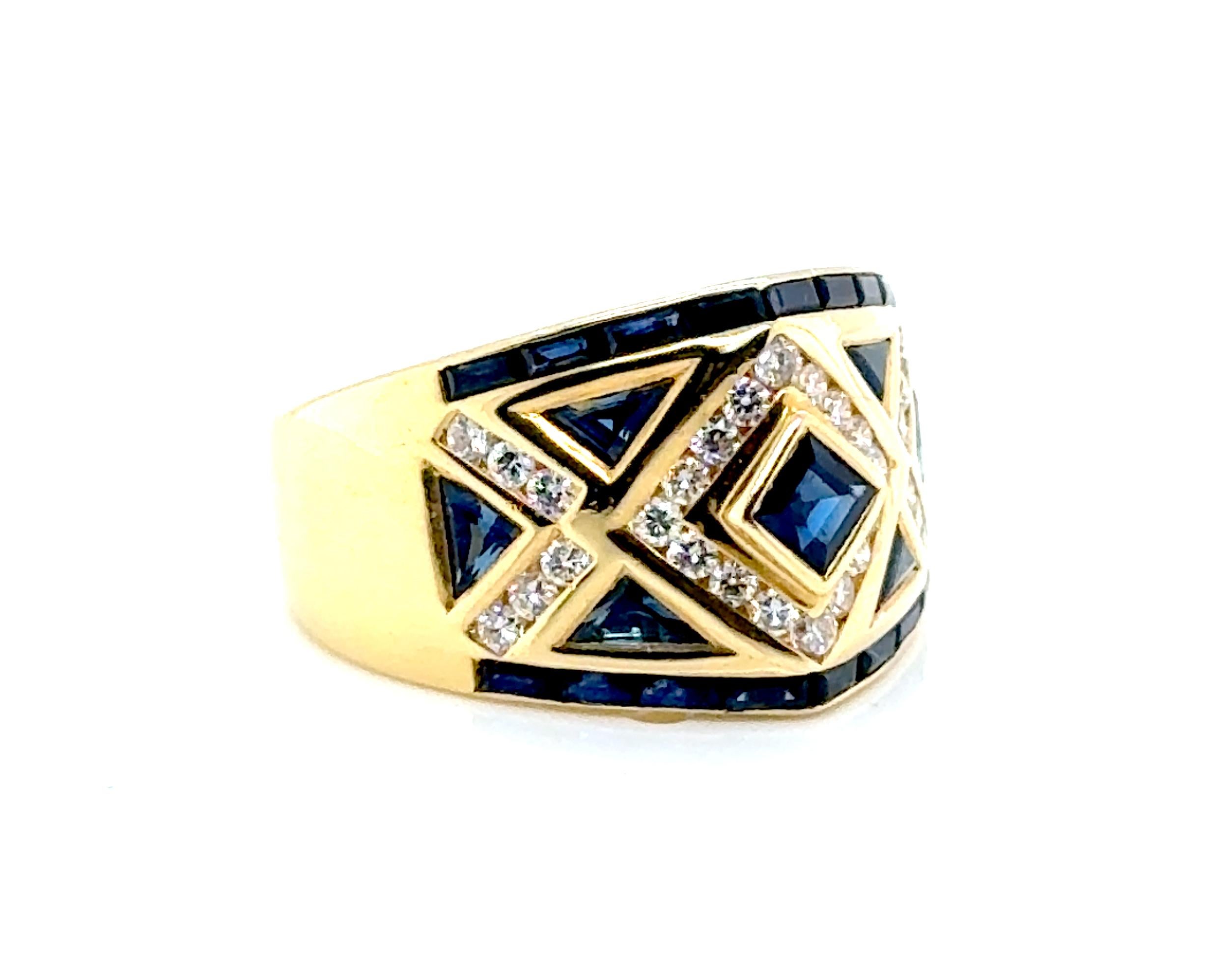 Levian 2,28ct Blauer Saphir Diamant Cocktail Ring 18K Gelbgold


Mit echten, natürlichen, individuell geschliffenen Dreieck-, Quadrat- und Baguette-Edelsteinen aus blauem Saphir

Dieser Ring wiegt schwere 6.9 Gramm

Echter Levian