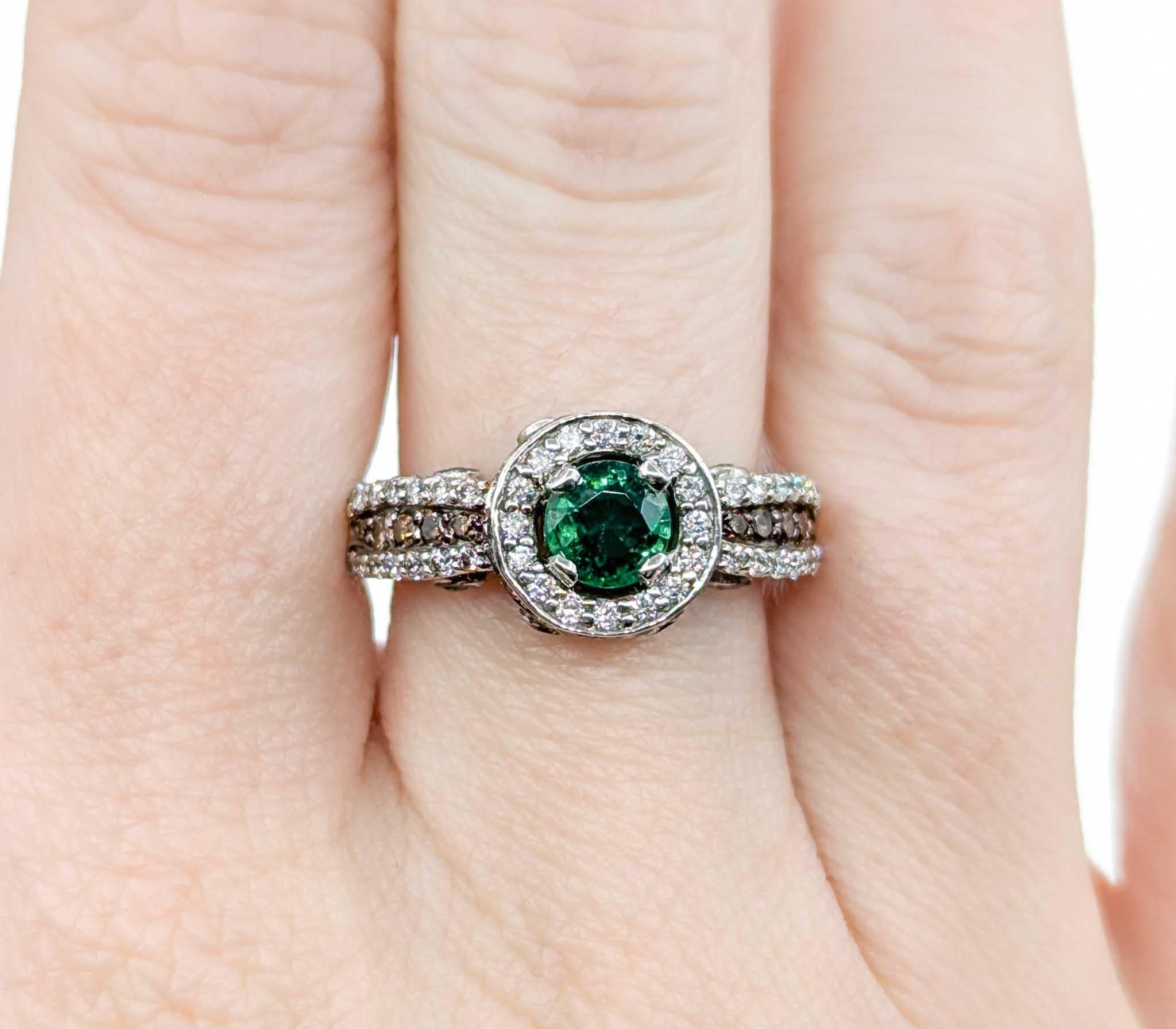LeVian Emerald & Diamond Ring in 14k White Gold In Excellent Condition For Sale In Bloomington, MN