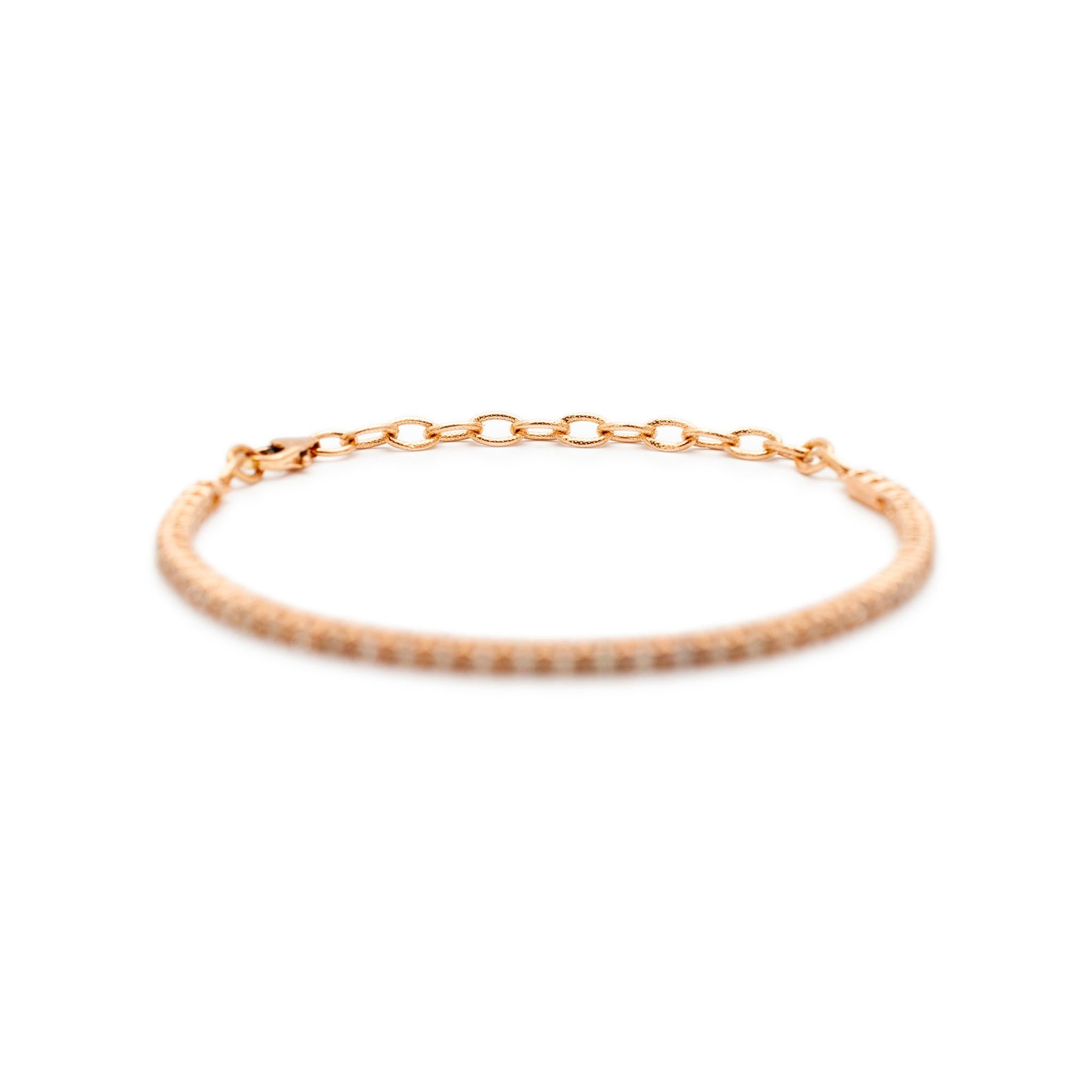 Brand: Levian

Gender: Ladies

Metal Type: 14K Rose Gold

Length: 6.25 Inches

Width: 3.30 mm tapering to 2.00 mm

Weight: 4.13 grams

Ladies 14K rose gold diamond tennis line bracelet. The metal was tested and determined to be 14K rose gold.