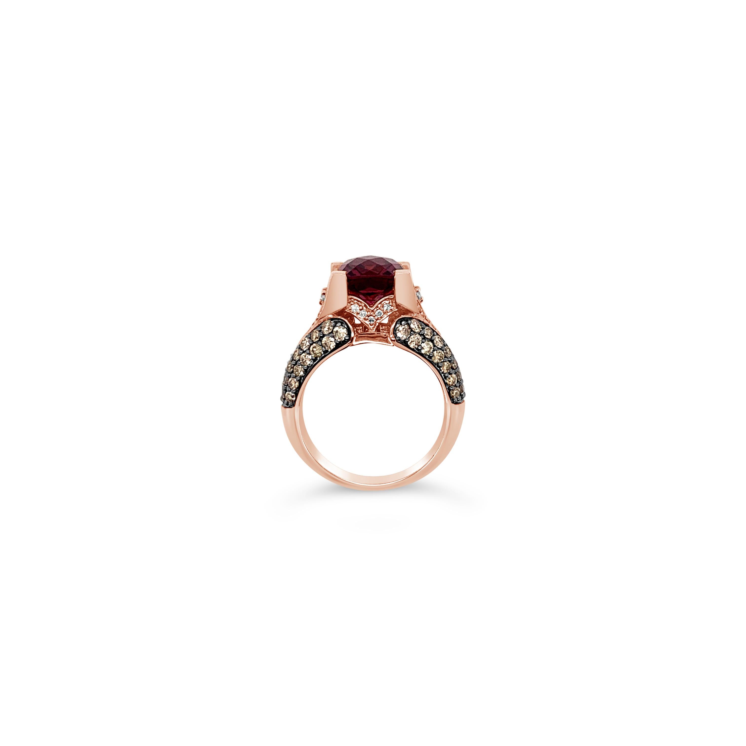 Le Vian Red Carpet® Ring featuring 3.15 cts. Raspberry Rhodolite®, 1.00 cts. Chocolate Diamonds® , 0.19 cts. Vanilla Diamonds® set in 14K Strawberry Gold®

Diamonds Breakdown:
1.00 cts Brown Diamonds
.19 cts White Diamonds

Gems Breakdown:
3.15 cts