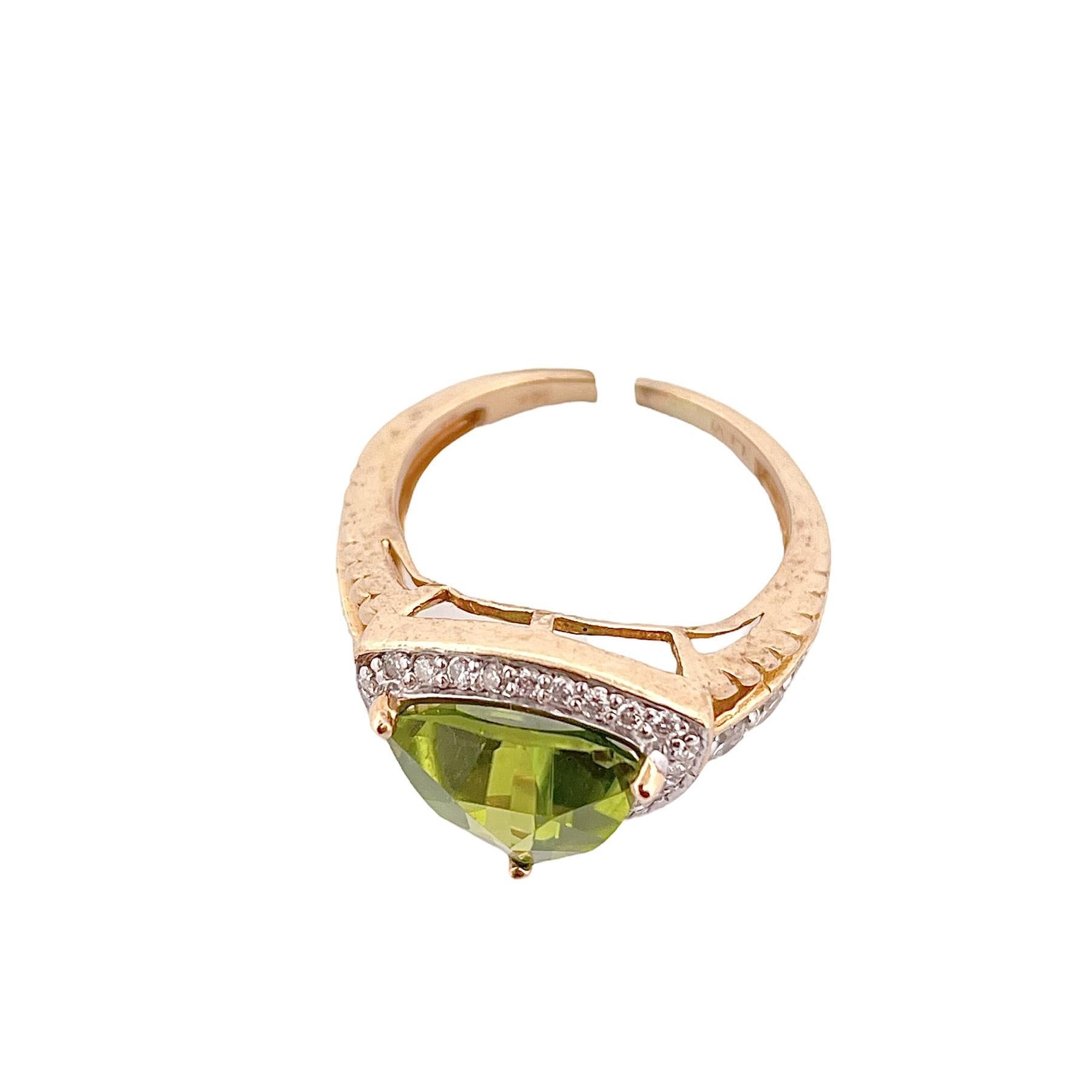 Trillion Cut LeVian Trillion Peridot Ring with Diamond Accents - 14K Yellow Gold For Sale
