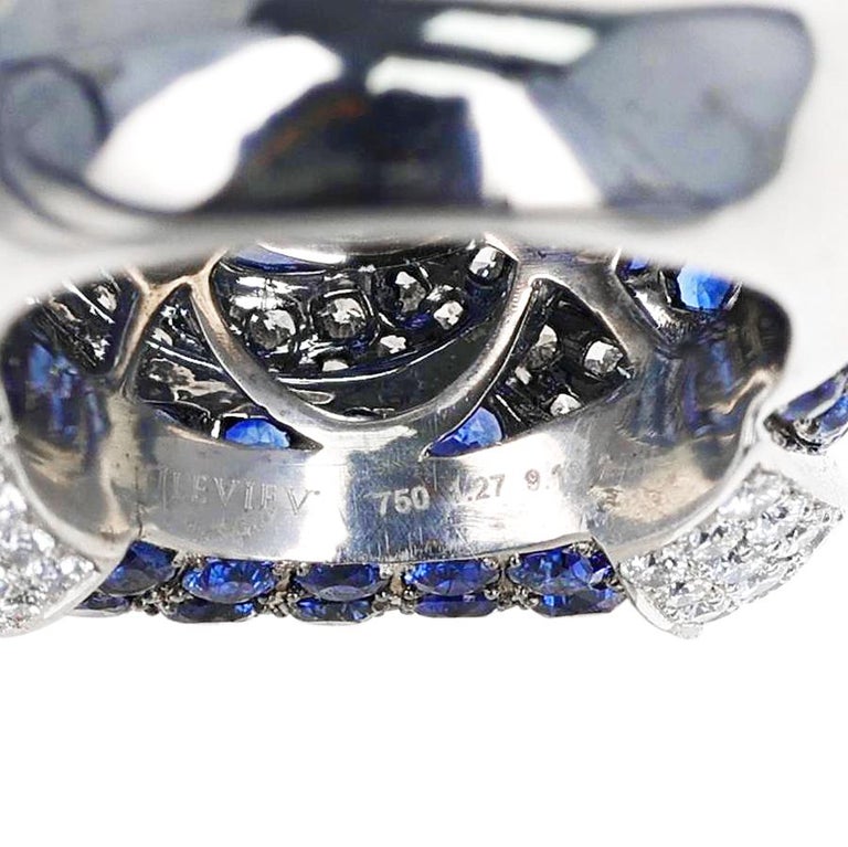 LEVIEV Sapphire Cocktail Ring with Pave Sapphires and Diamonds, 18K Gold For Sale 4