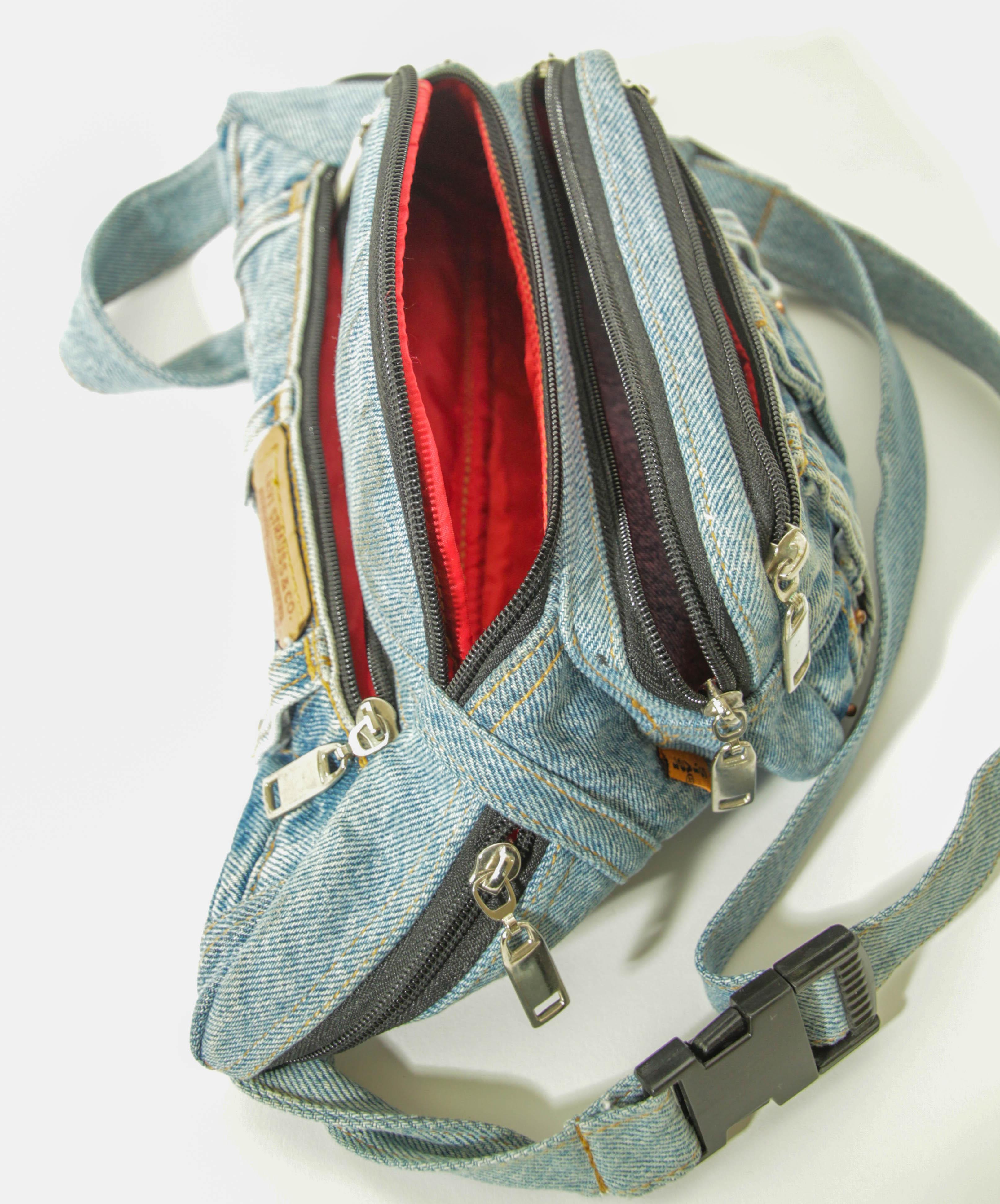 Levi's Levi Strauss Gürteltasche aus Denim mit Gürteltasche im Angebot 3