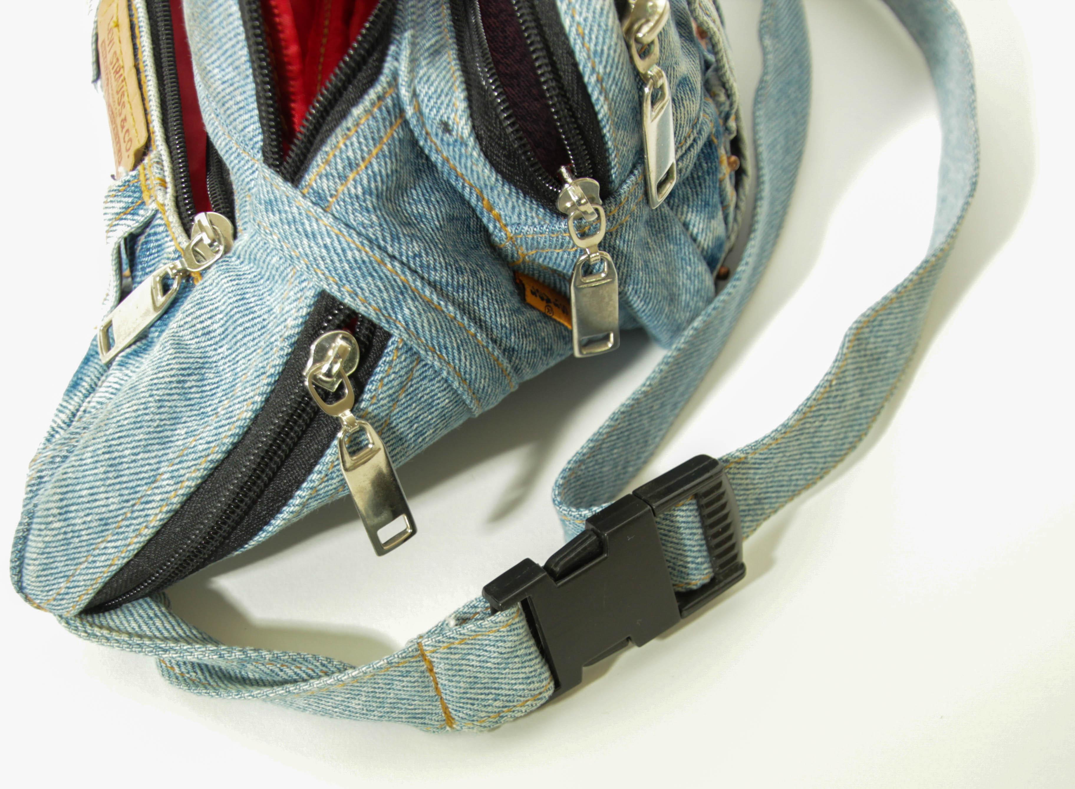 Levi's Levi Strauss Gürteltasche aus Denim mit Gürteltasche im Angebot 4