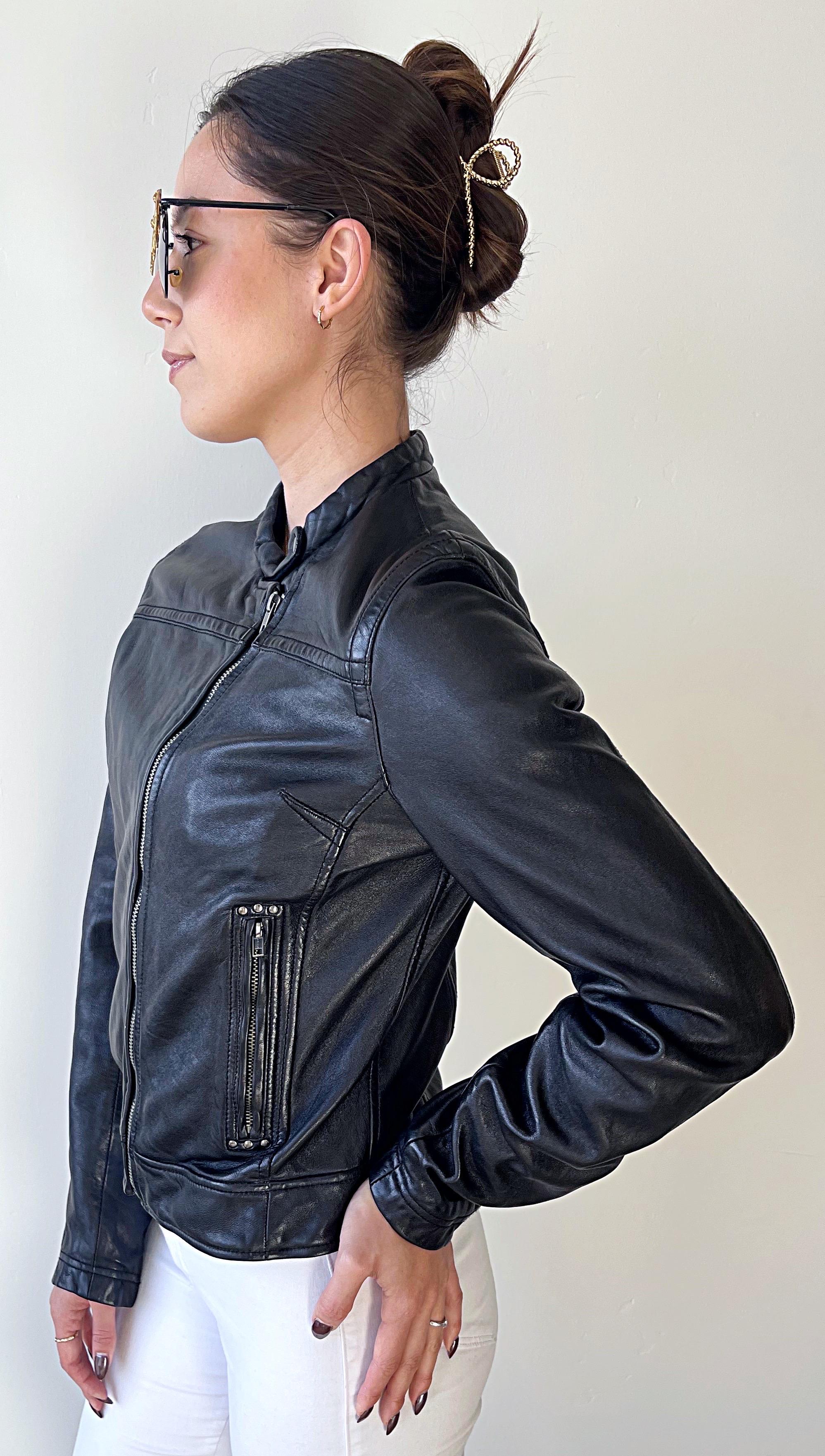 Chaqueta de vuelo bomber mediana de piel negra para mujer Levi's Made and Crafted en venta 6