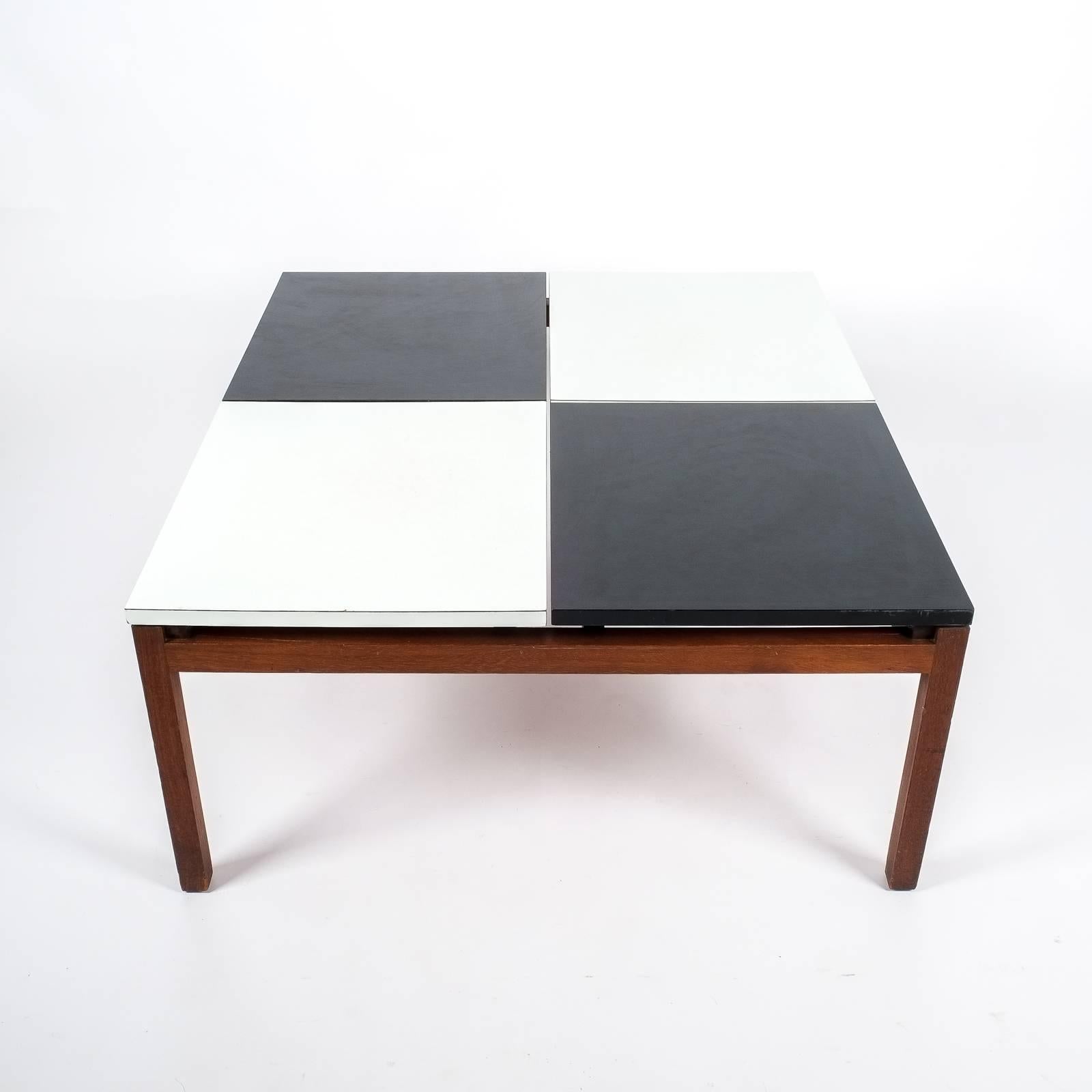 Lewis Butler Black and White Coffee Table Walnut Wood Base, Knoll, 1960 In Good Condition For Sale In Vienna, AT
