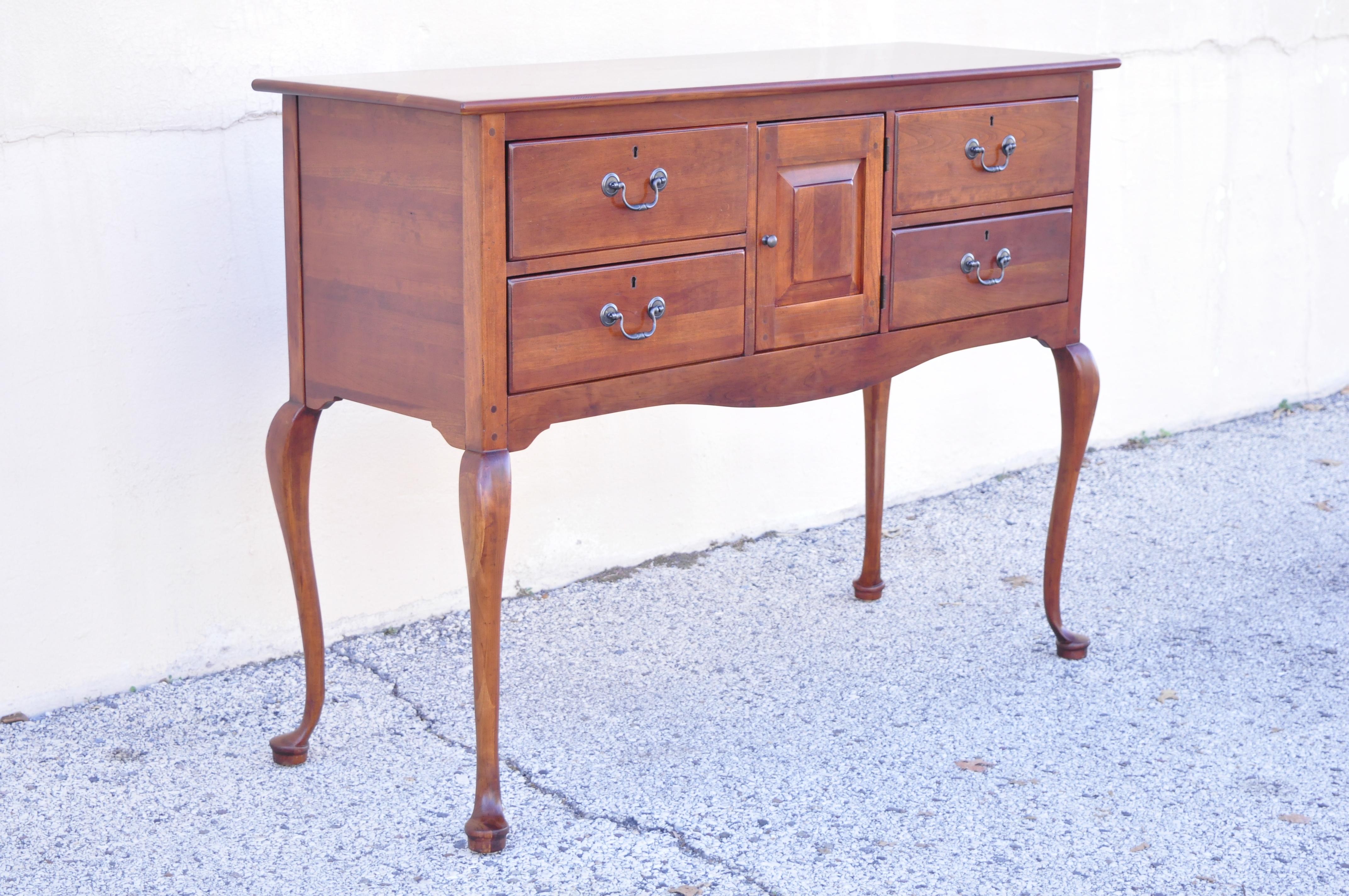 Lexington Bob Timberlake cherry wood quail hunter's sideboard queen anne buffet. Item features solid wood construction, beautiful wood grain, distressed finish, 4 dovetailed drawers, original label, solid brass hardware, very nice vintage item,