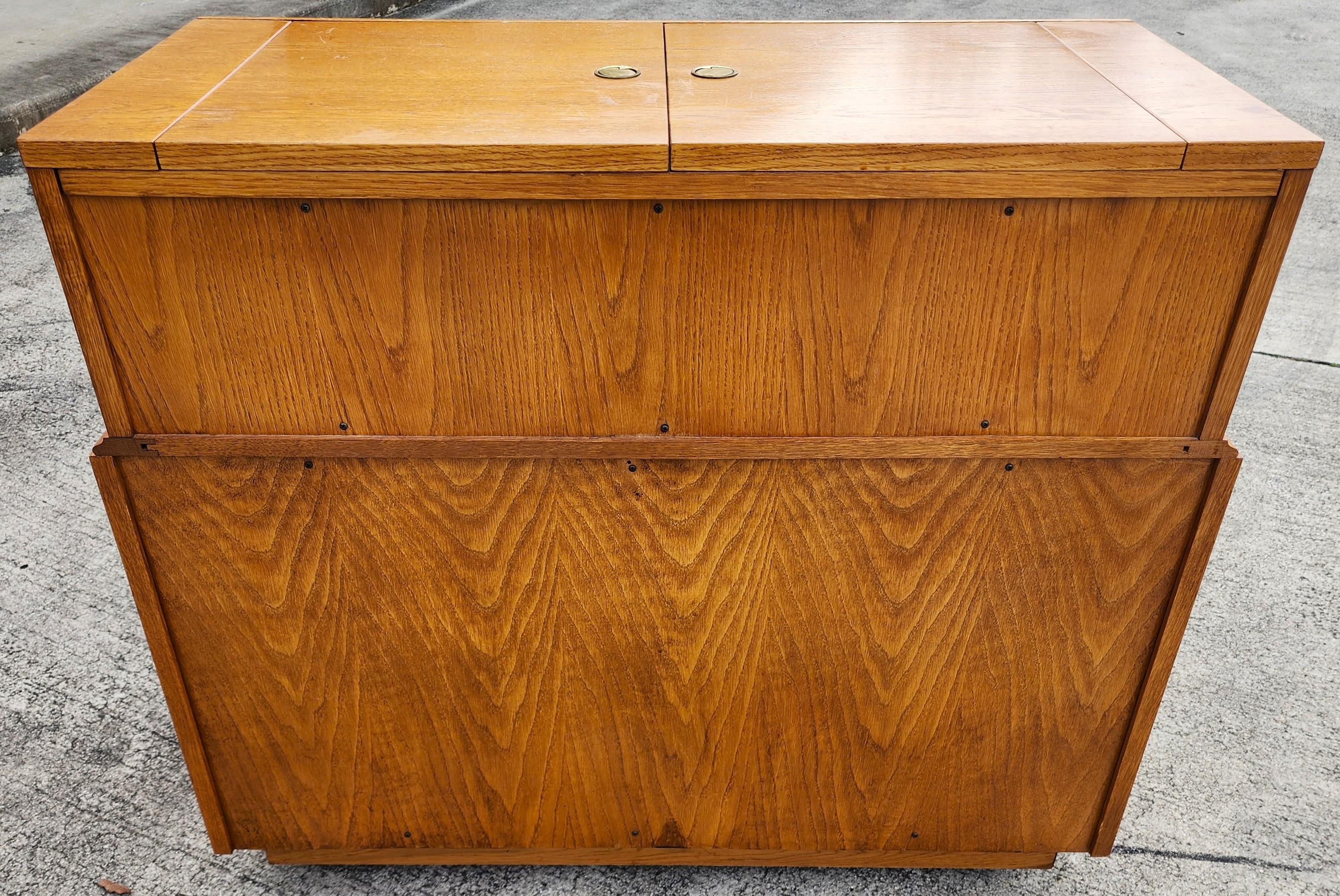 Credenza Lexington Campaigner Dry Bar in vendita 2