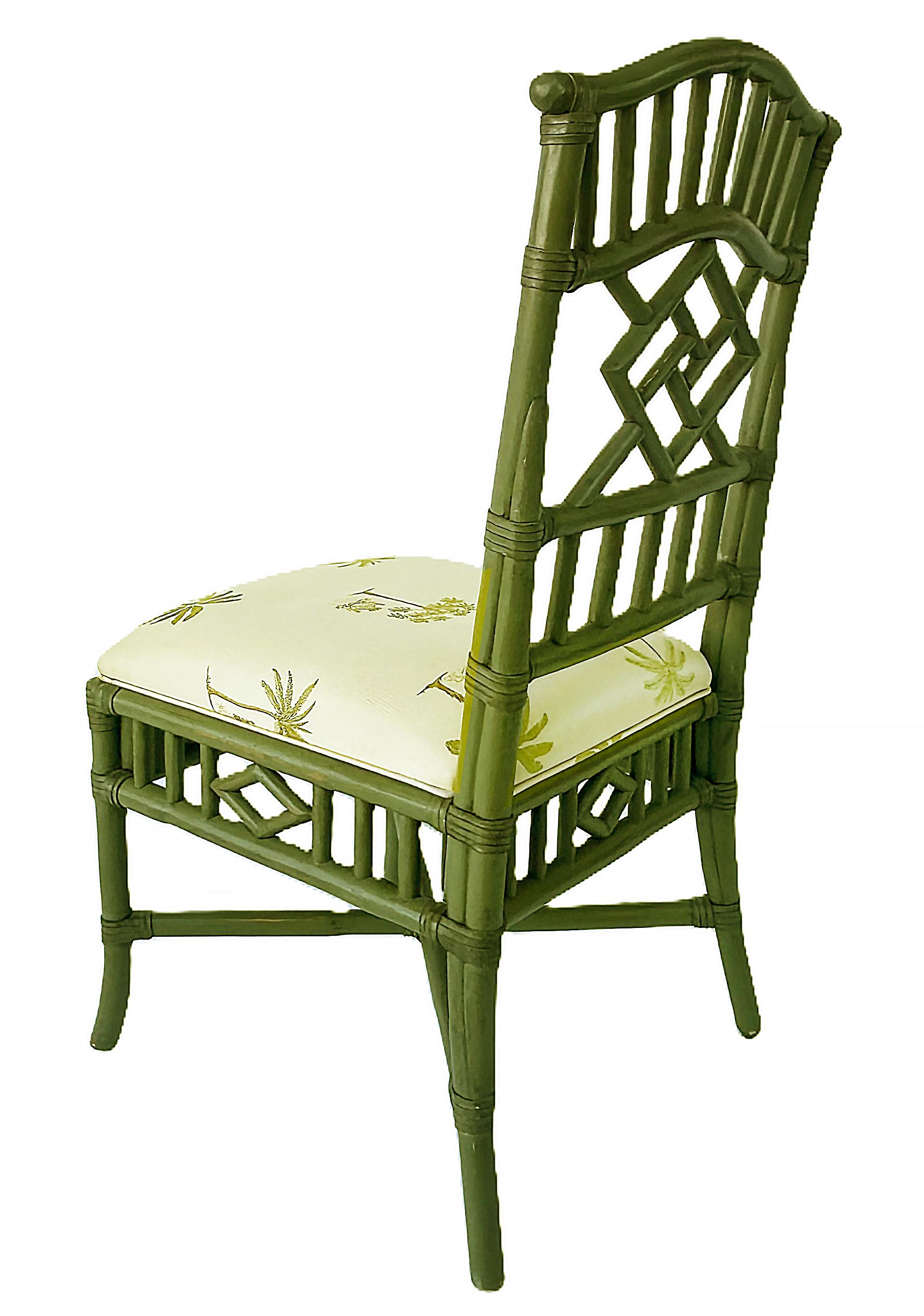 Tissu Lexington Chaises d'appoint chinoises en faux rotin Chippendale, peintes, ensemble de 4 en vente