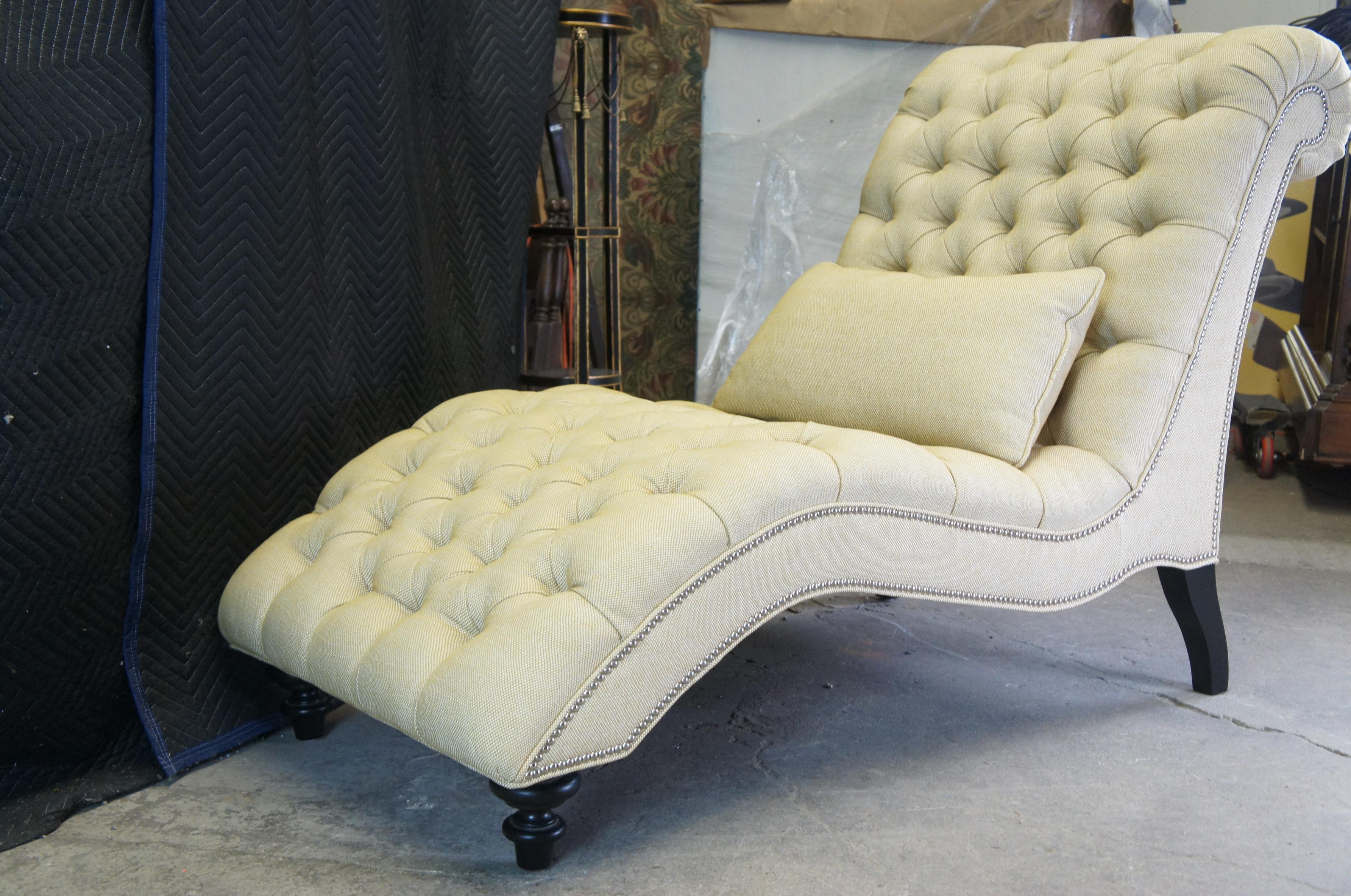 Lexington Upholstery Traditional Beige Tufted Althena Chaise Lounge 7802-75 For Sale 5