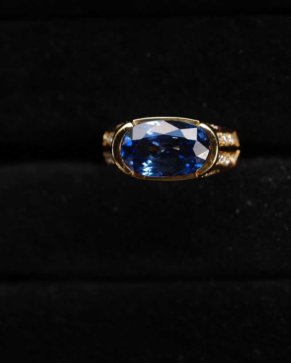 Leyser 18k Gold Sapphire Diamond Ring For Sale 1