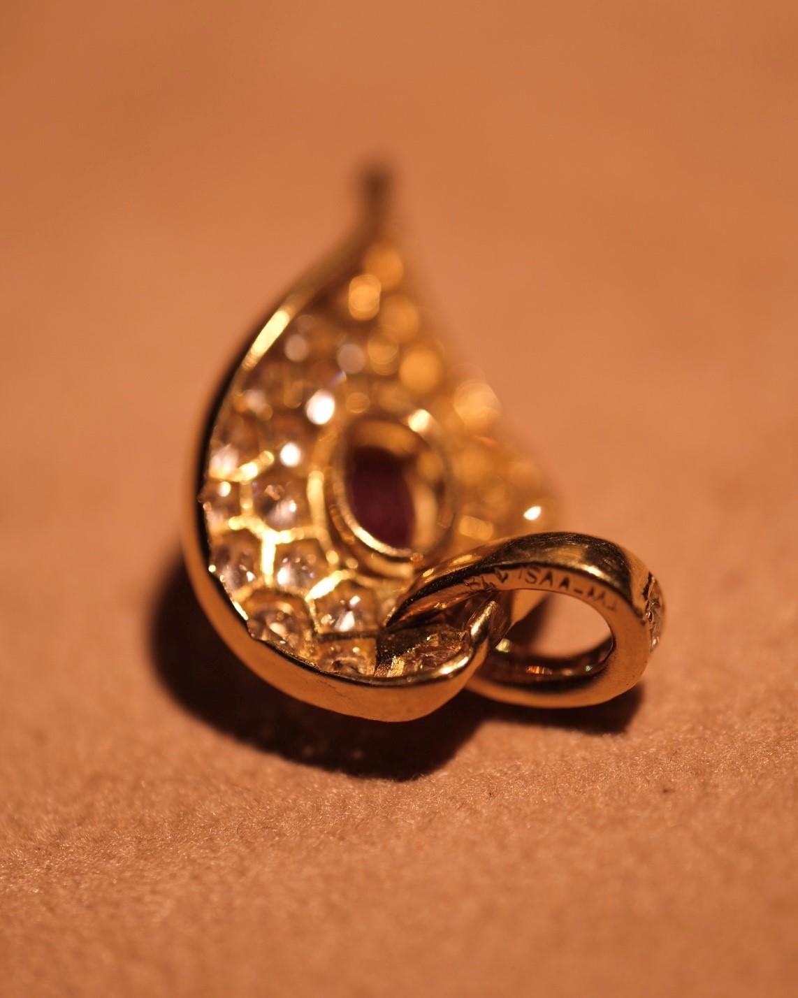 Donna Ciondolo con rubino in oro rosa 18k LEYSER in vendita