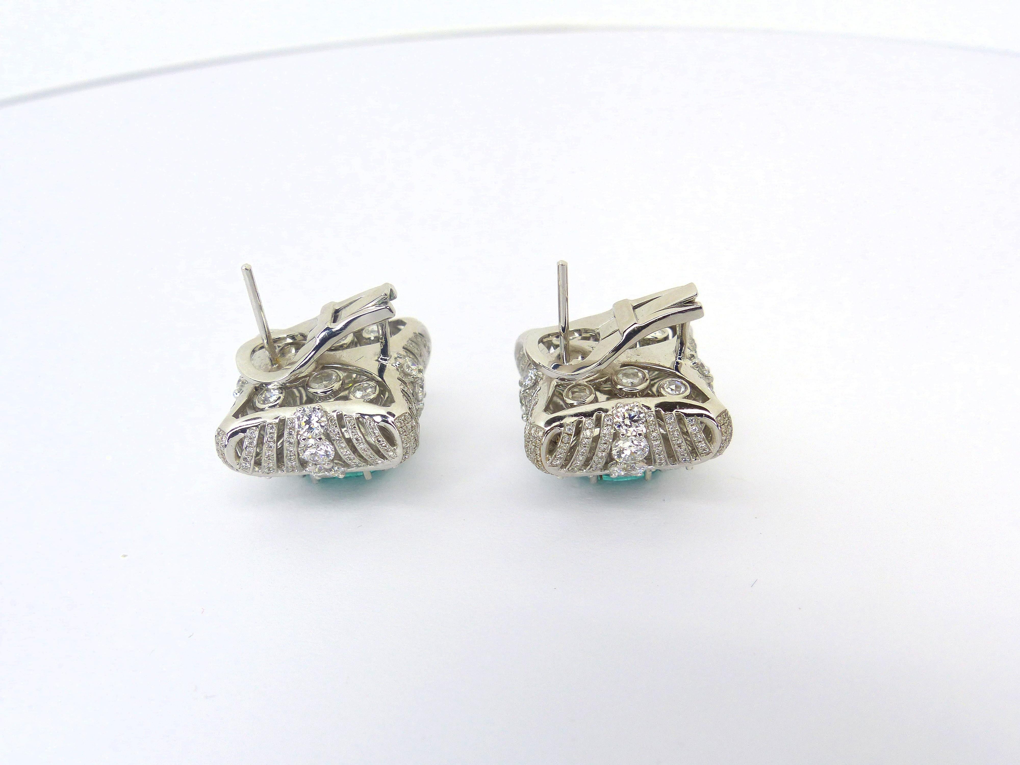 Neoclassical Earrings in White Gold with 2 blue/green Paraiba Tourmalines and Diamonds