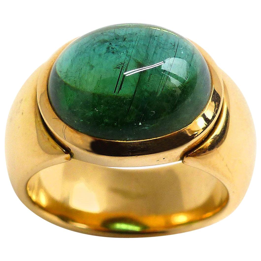 Ring in Rose Gold with 1 Green Tourmaline Cabouchon  For Sale